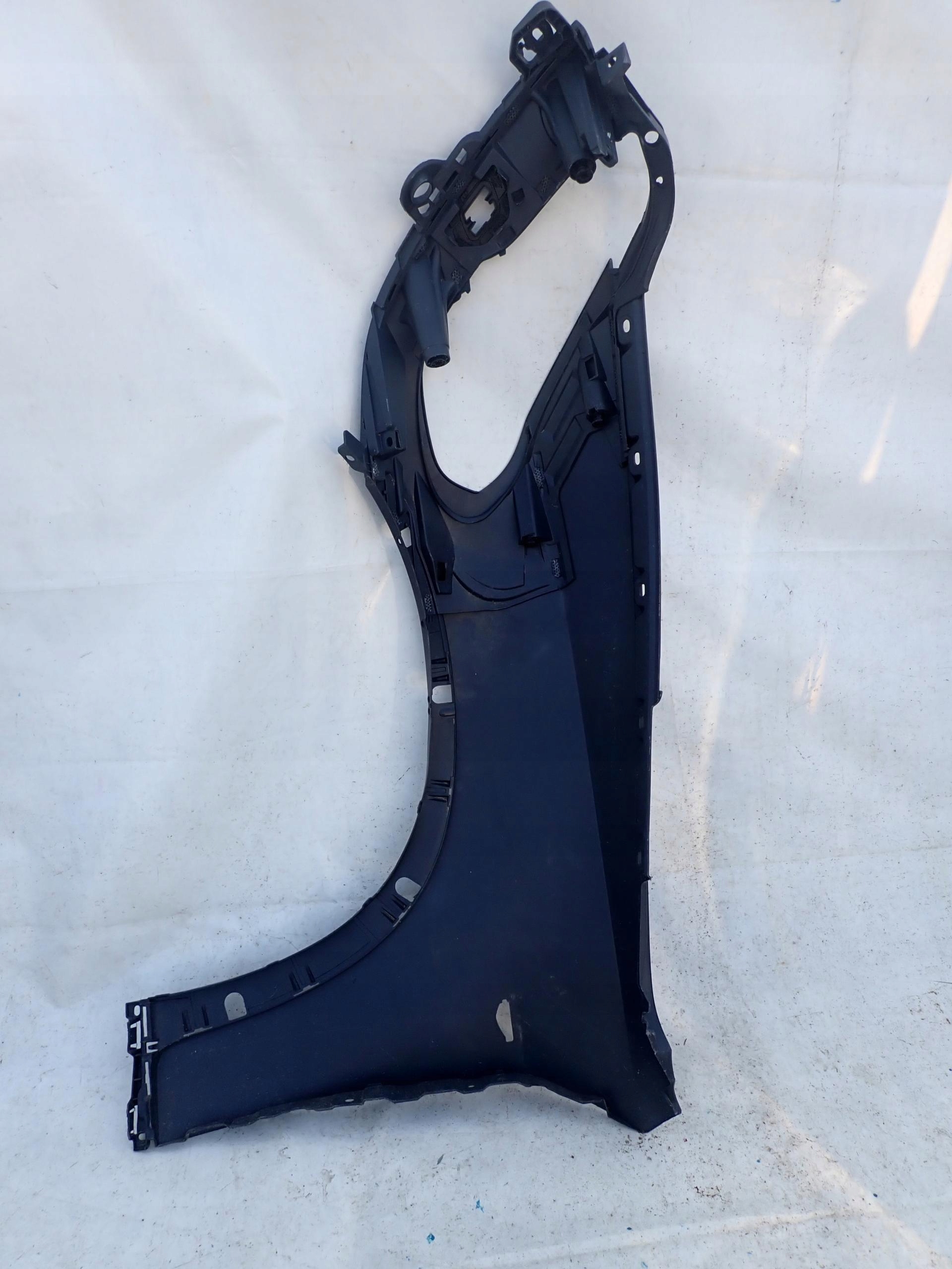 BMW X5 E70 LIFT 10-13 fender right front front