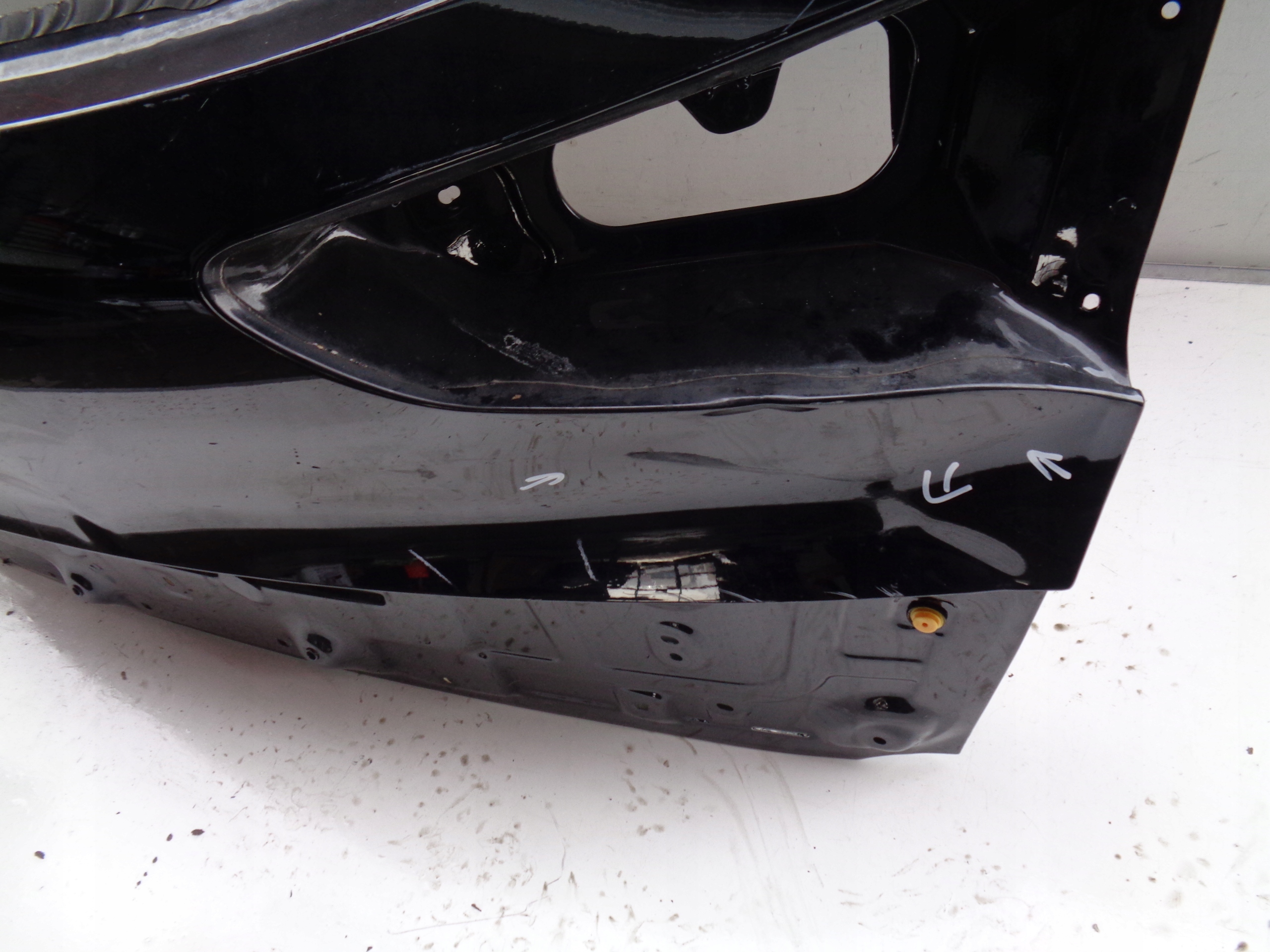 boot doors HYUNDAI TUCSON III 15- NR 38744