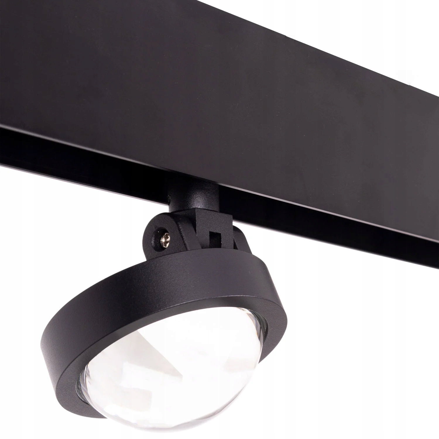 Maxlight Magnetický Led reflektor 8W 766lm 3000K Nastaviteľné očko
