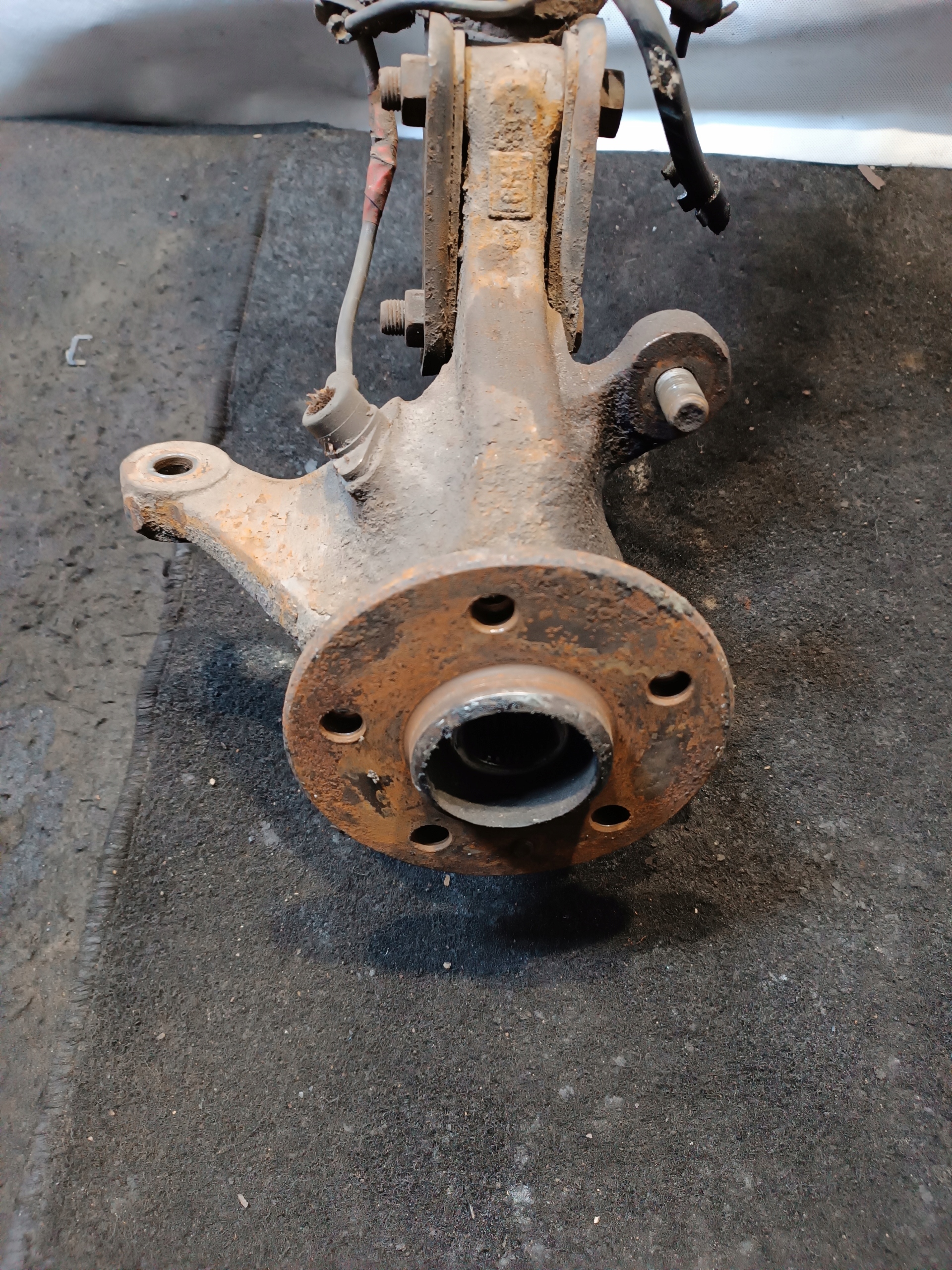 McPherson shock absorber right front MERCEDES VITO 108D 1998r