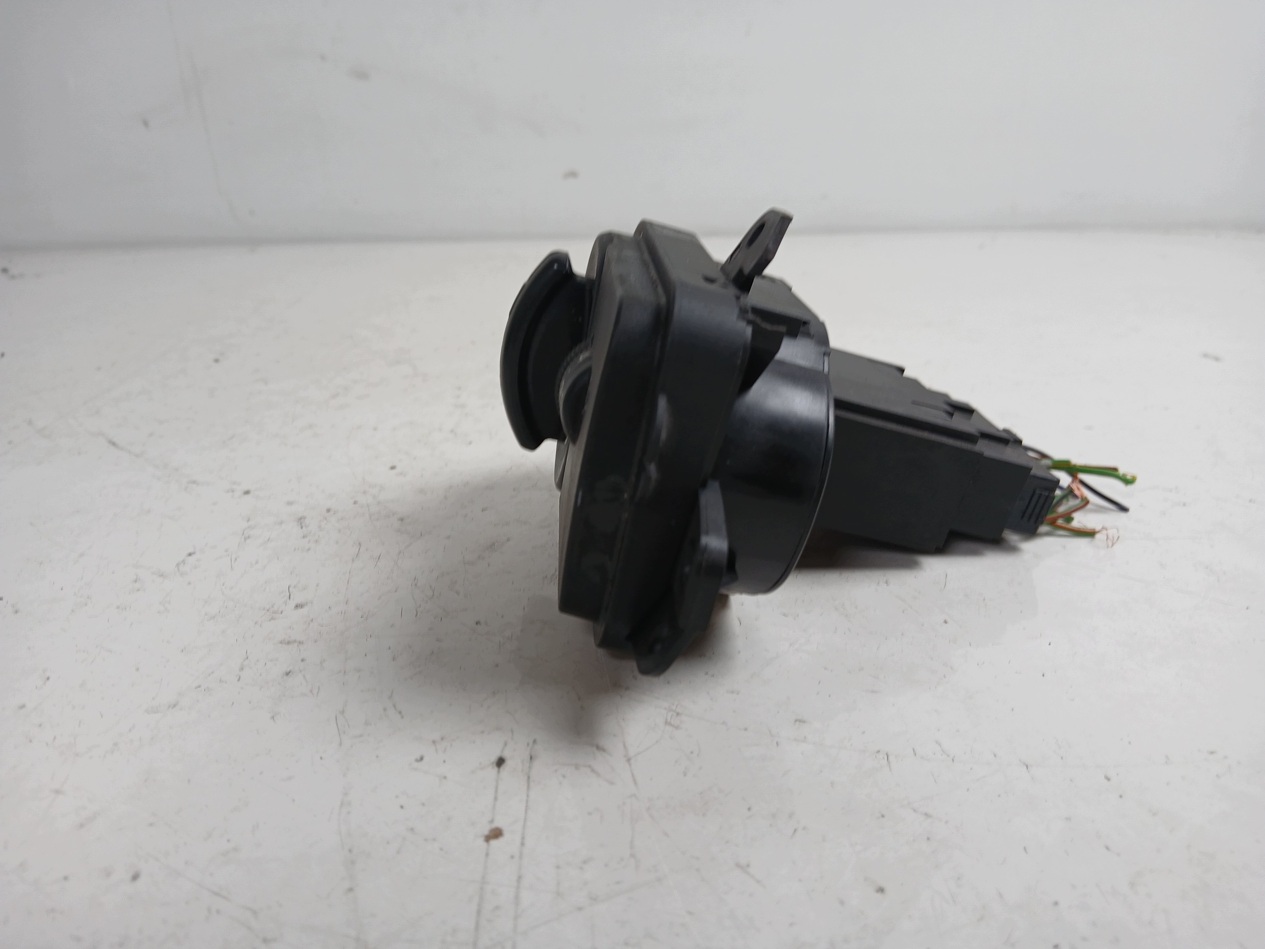 FORD FIESTA MK6 light switch 2S6T13A024AC