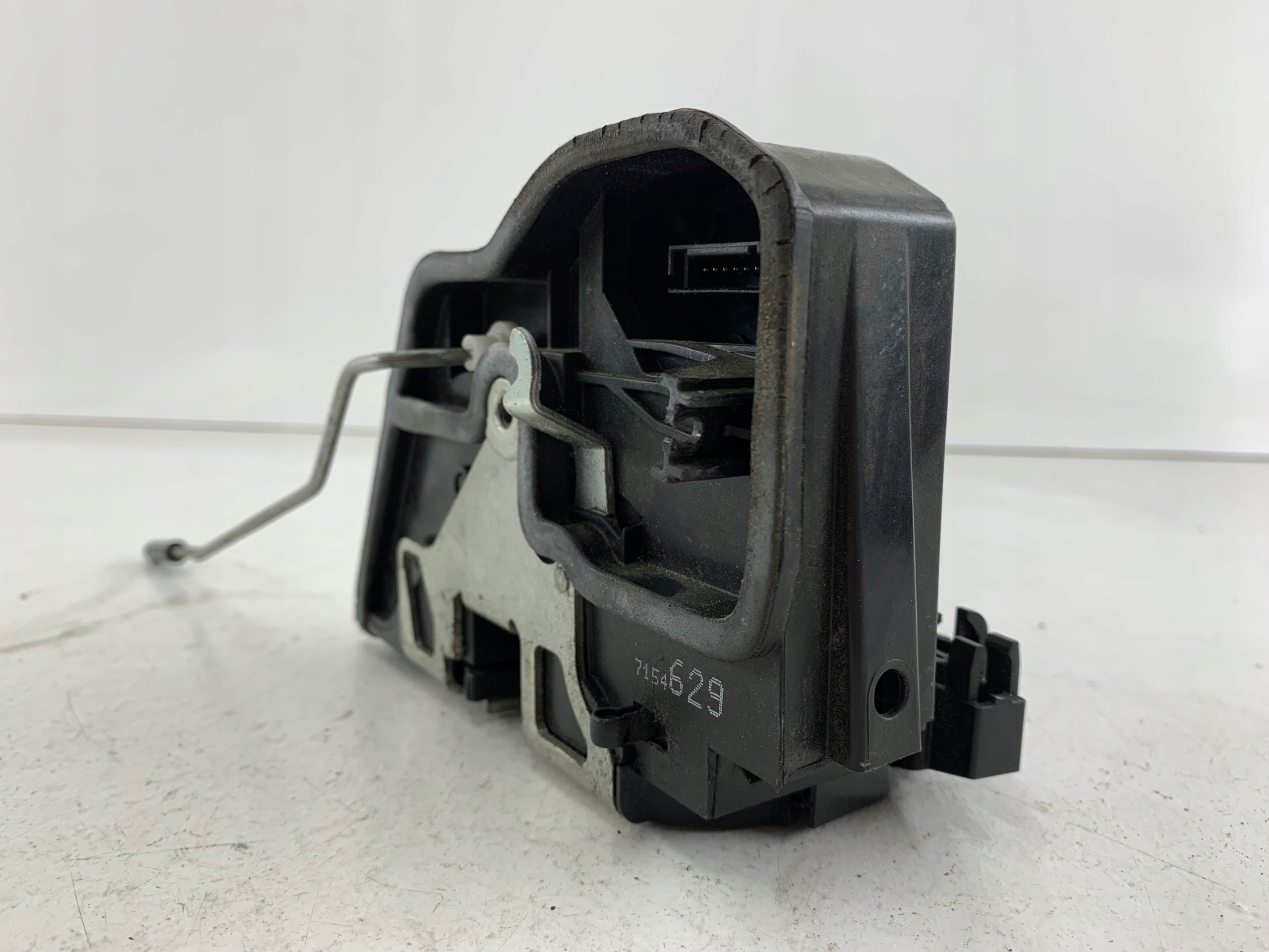 BMW E60 E61 Schloß Tür links heck 7154629