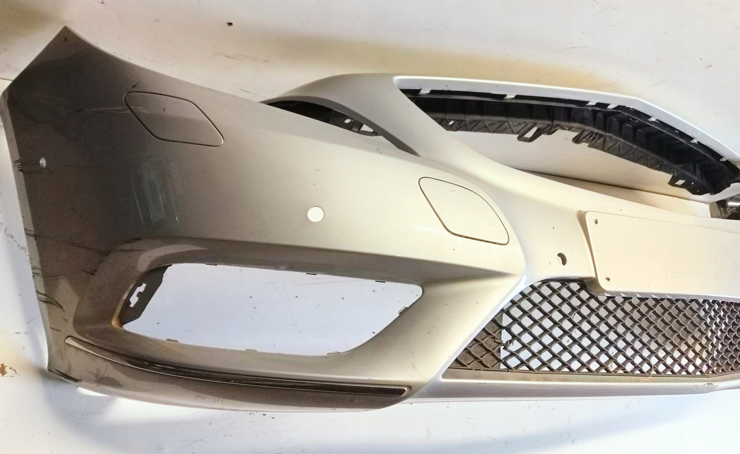 front bumper front mercedes b-klase a246