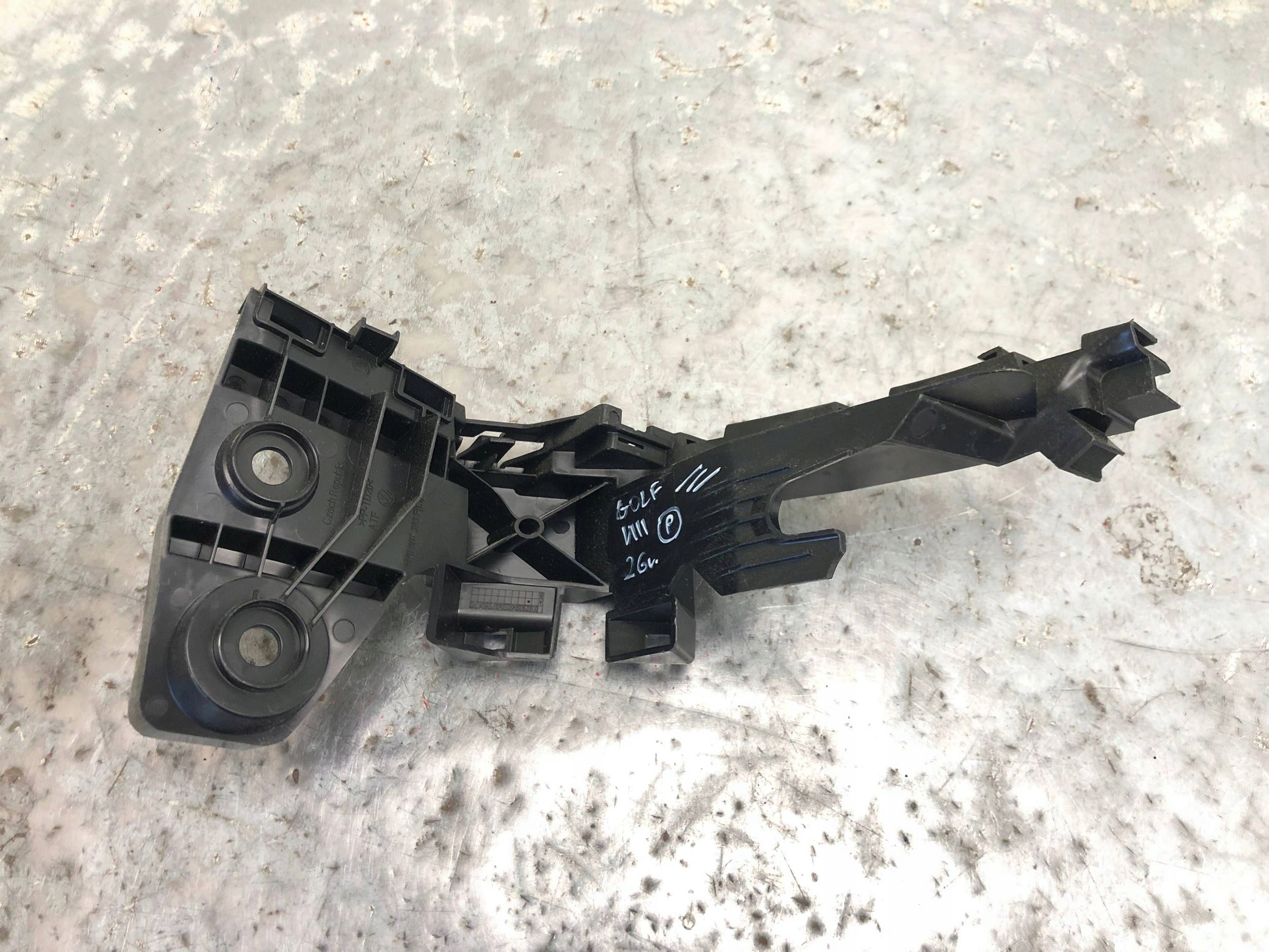 bumper bracket left rear part VW GOLF VIII HB 5H6807393F