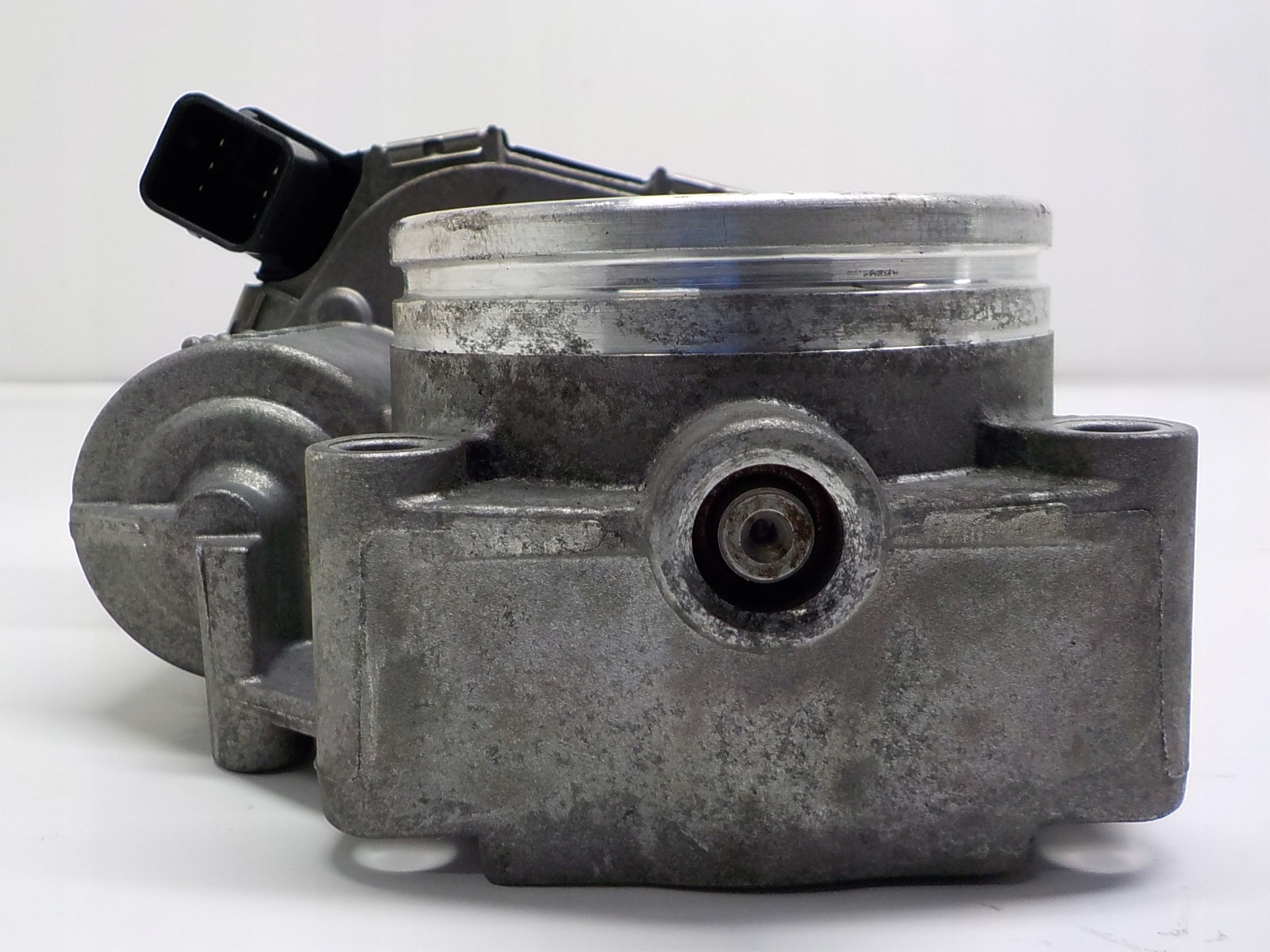 BMW X1 E84 N46 1 E81 N43 2.0 Valvola a farfalla 7561066
