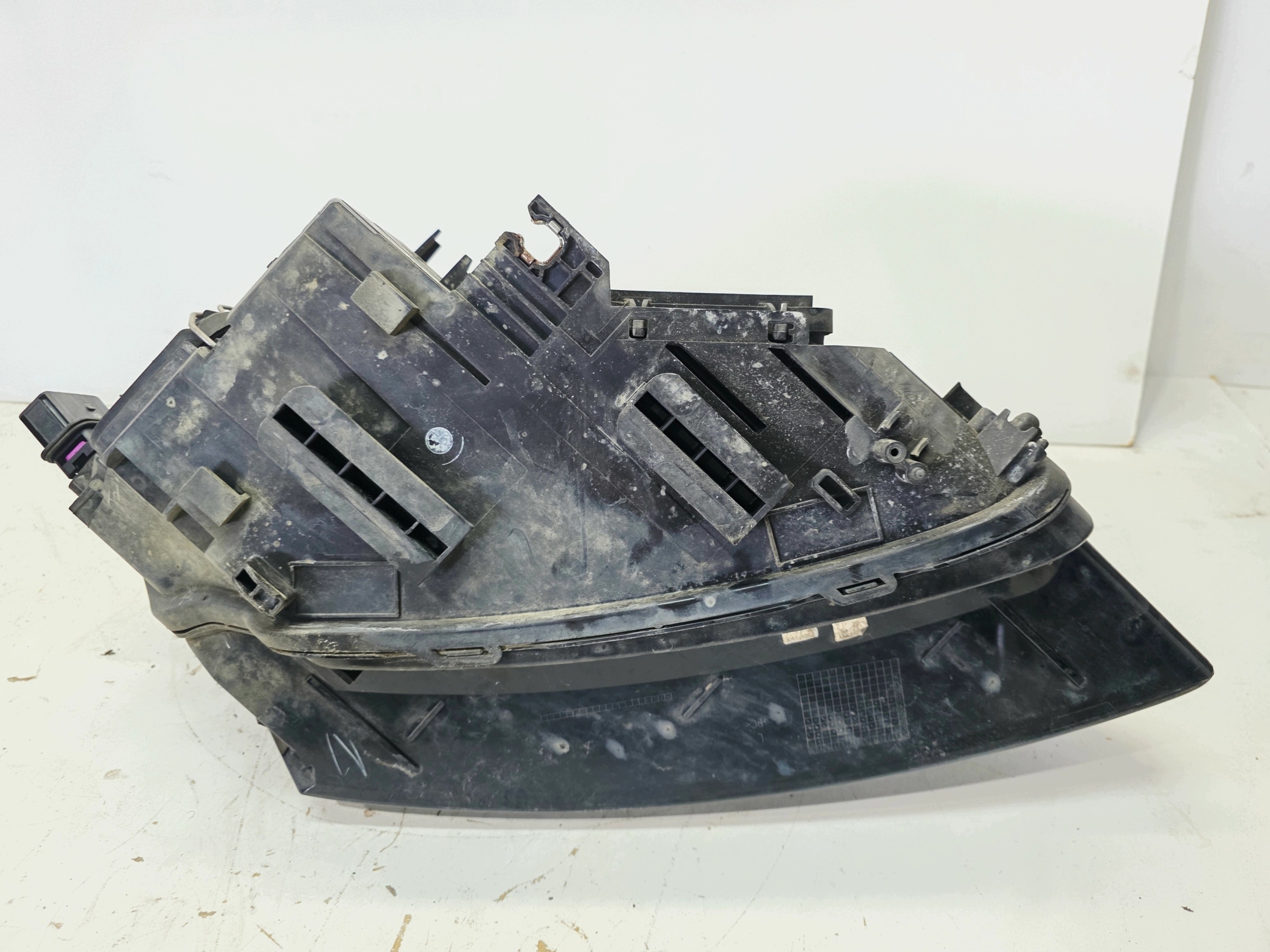REFLEKTOR light left front AUDI Q5 8R 8R0941003M 27/26 UK