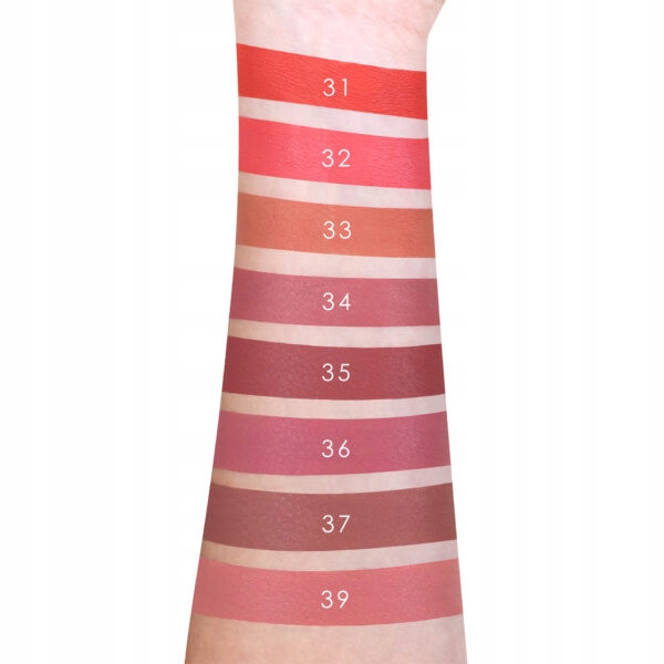 POMADKA MATOWA W PŁYNIE GOLDEN ROSE LONGSTAY LIQUID MATTE 09 Właściwości o przedłużonej trwałości