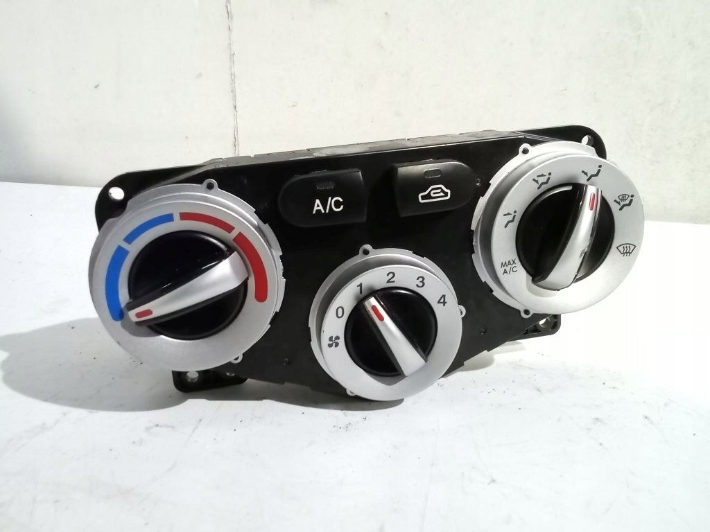 Hyundai Accent III control panel air conditioning devices 97250-1EXXX