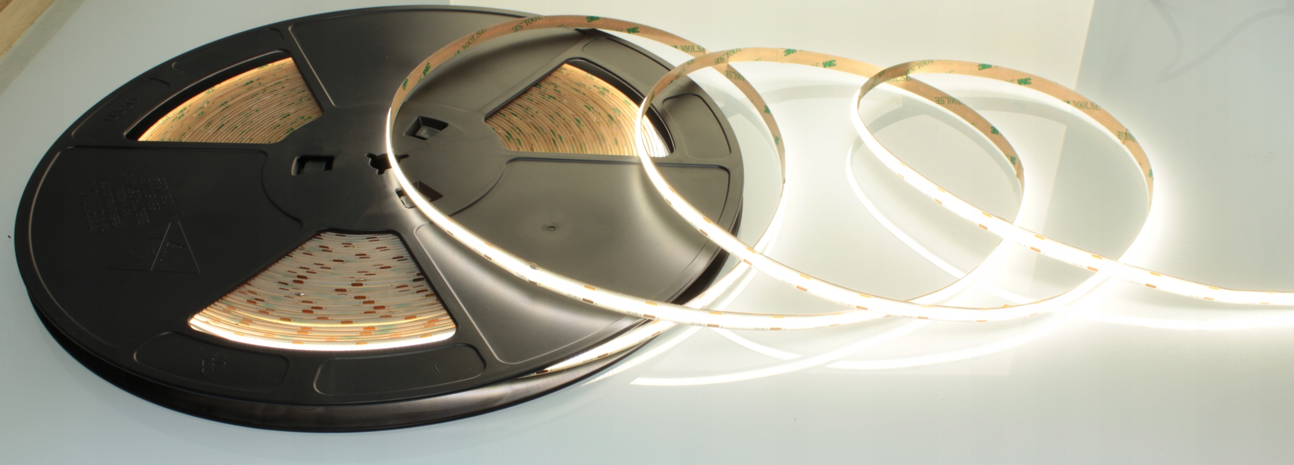 ZŁĄCZKA DO TAŚM LED COB 8mm dwustronna z przewodem Marka Ecolight