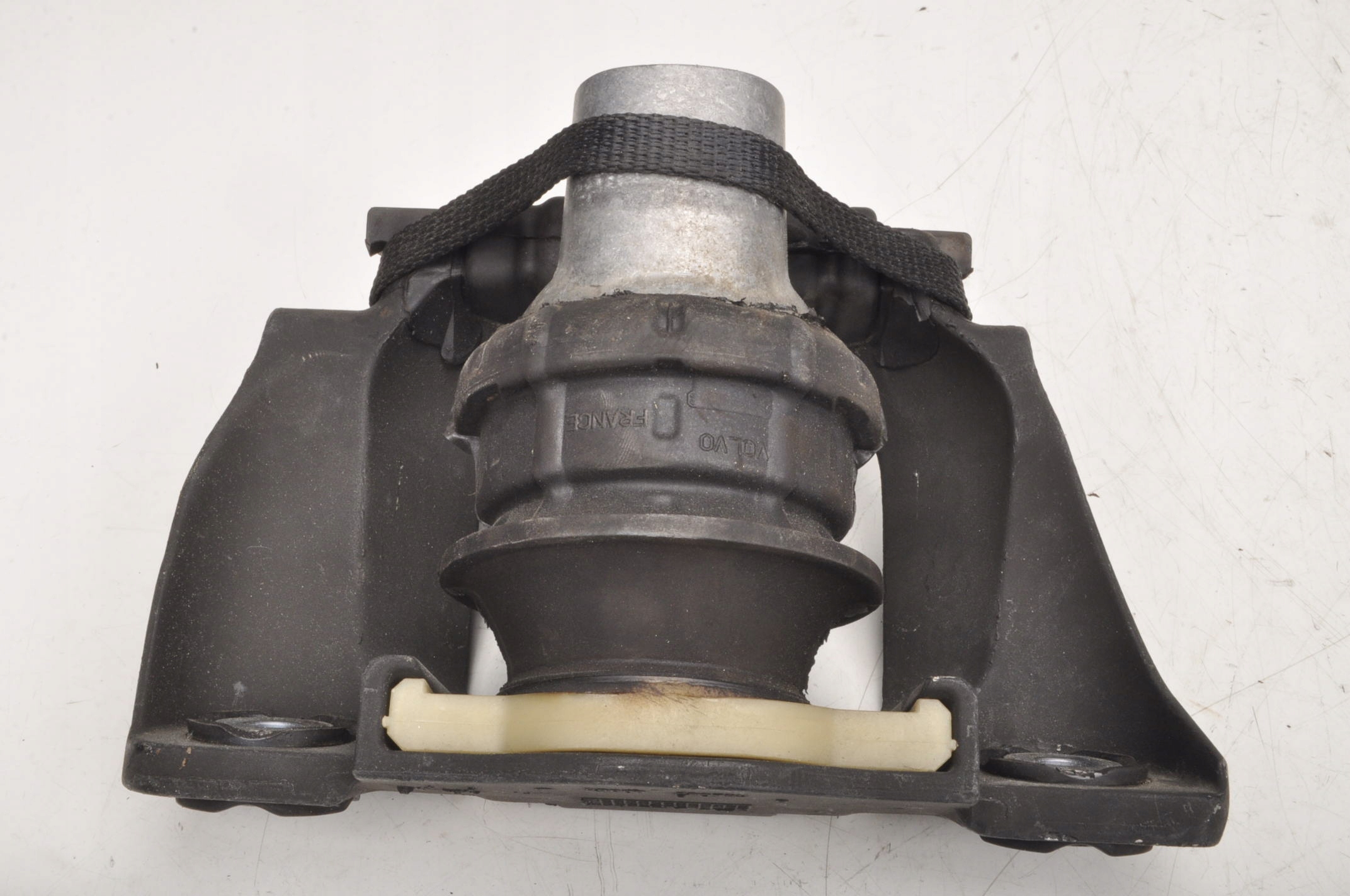 XC60 II МОТОР ЛАПА КРОНШТЕЙН 31686885