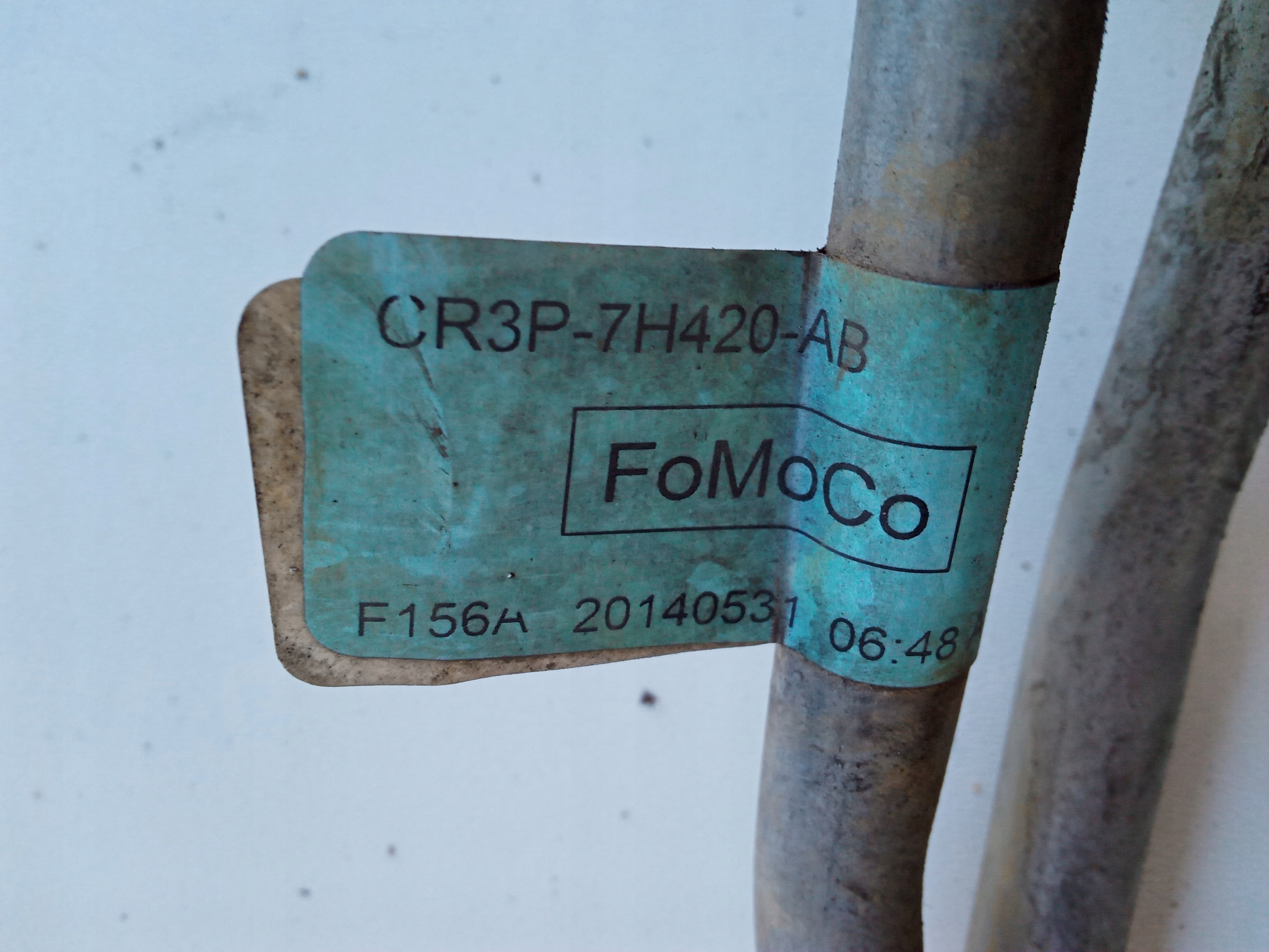 FORD MUSTANG 10-14 RURKI PRZEWODY CHŁODNICY OLEJU Typ samochodu Samochody osobowe