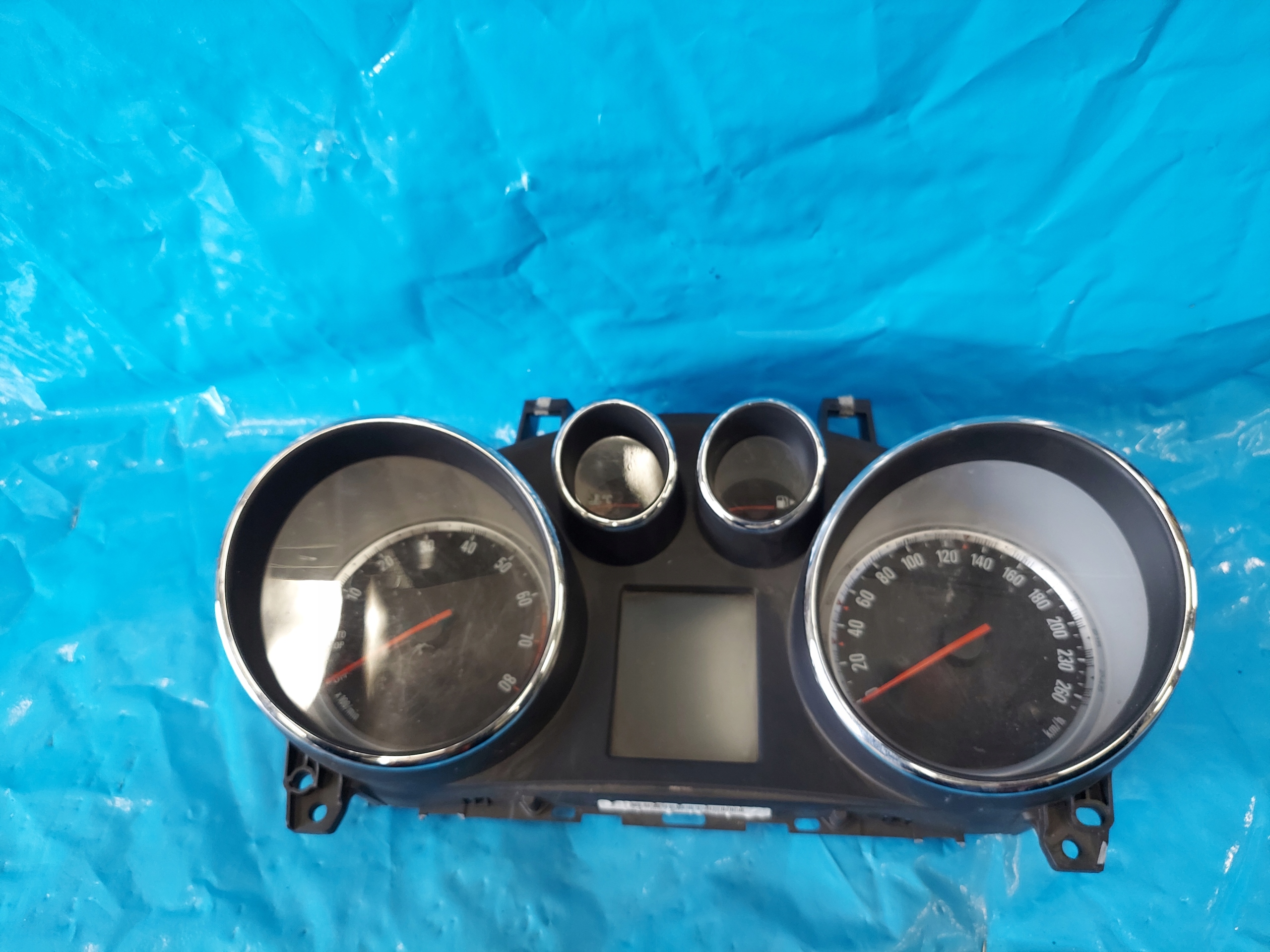 dials clock OPEL MOKKA 2015 R 1.4 T 95386880