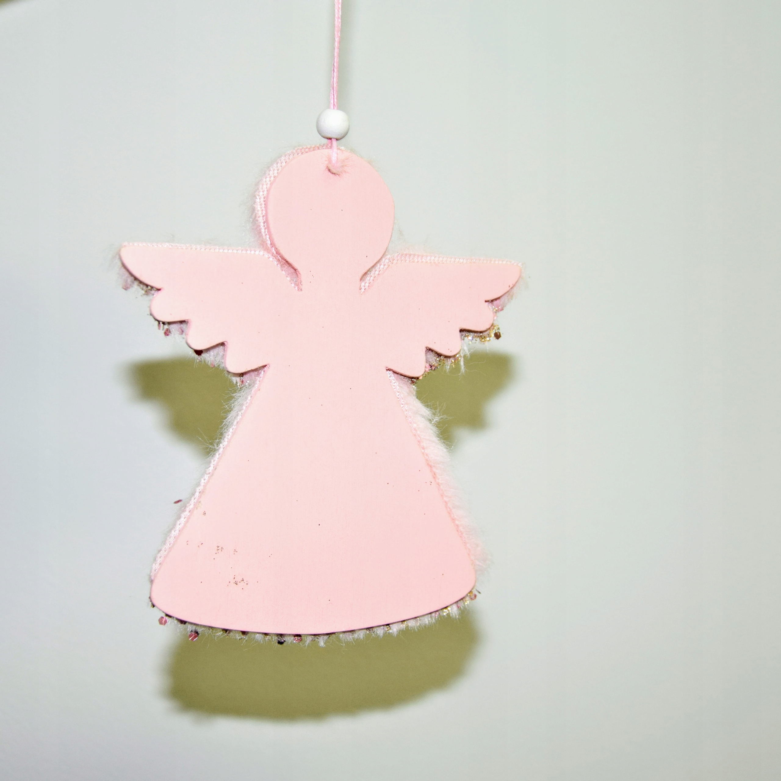 OZDOBA CHOINKOWA RÓŻOWY ANIOŁ 23CM PREZENT OZDOBA Kolor odcienie różowego