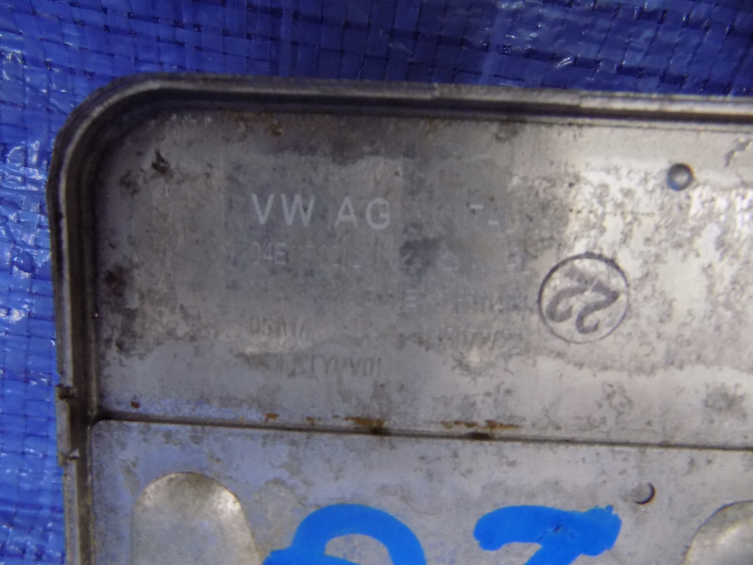 radiatore olio VW POLO 2G 17