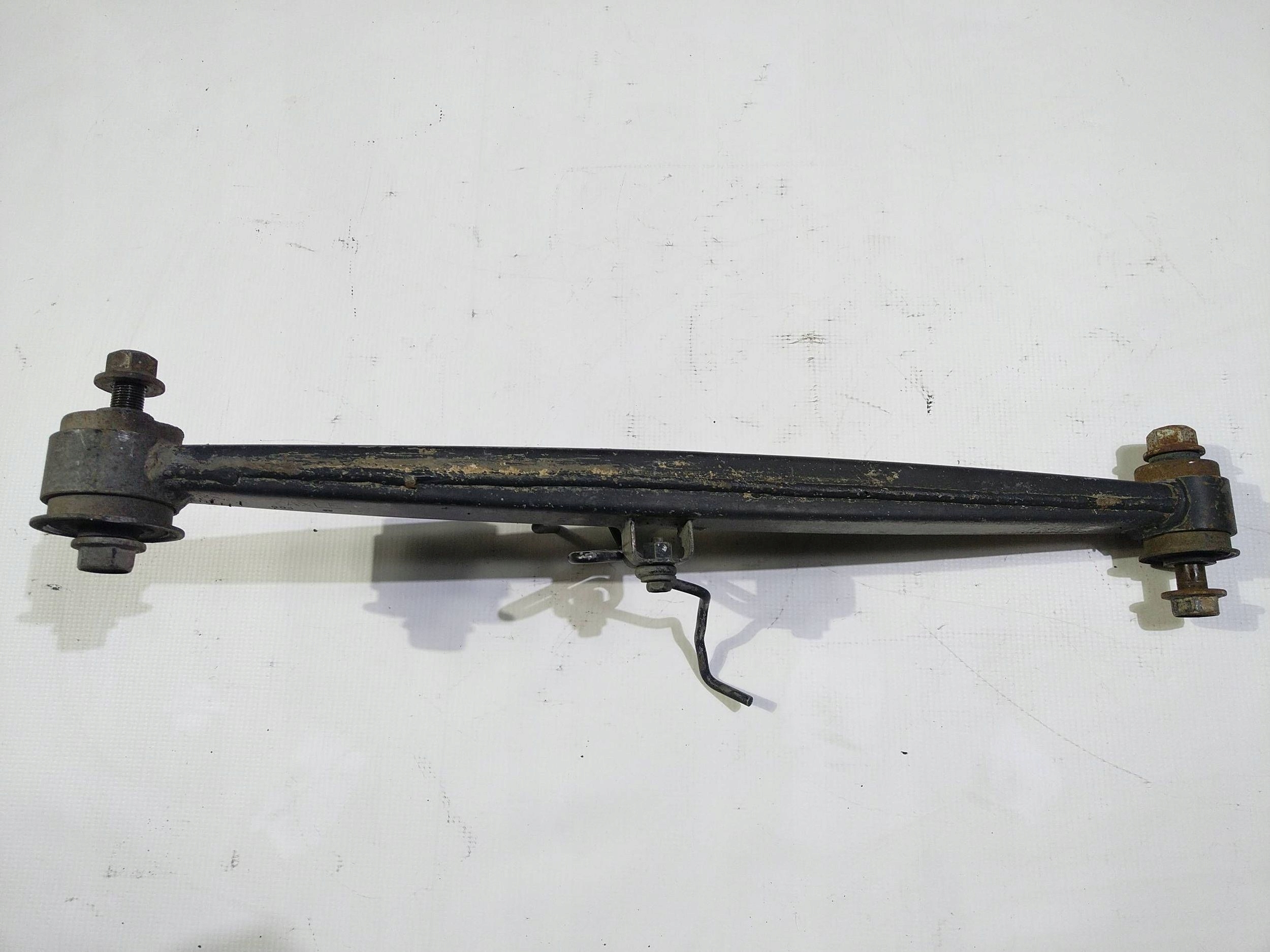 arm rear part rear lower right left Dodge RAM 1500 2013