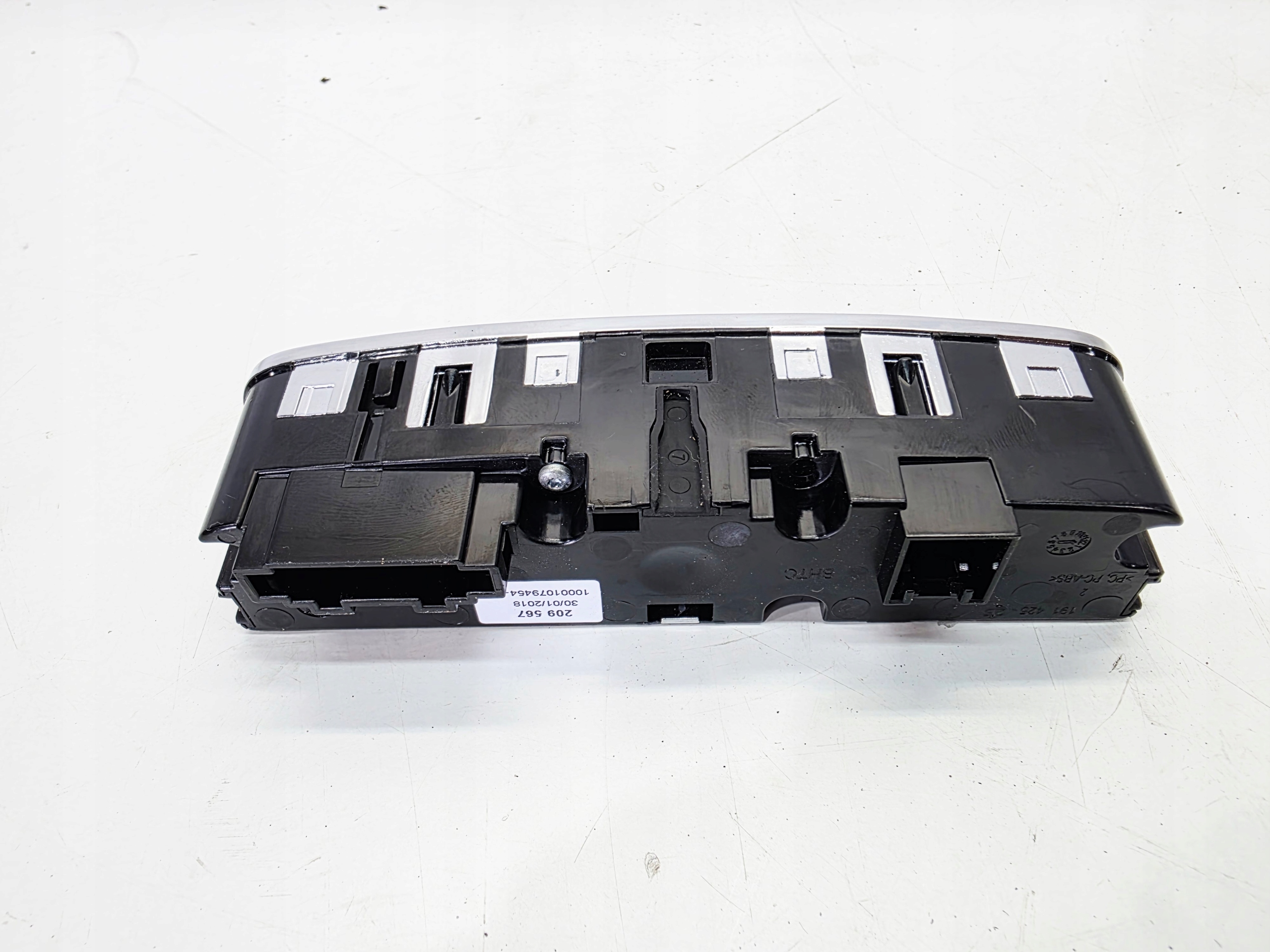 PANEL DMUCHAWY a klímának far AUDI Q5 FY 80A919158