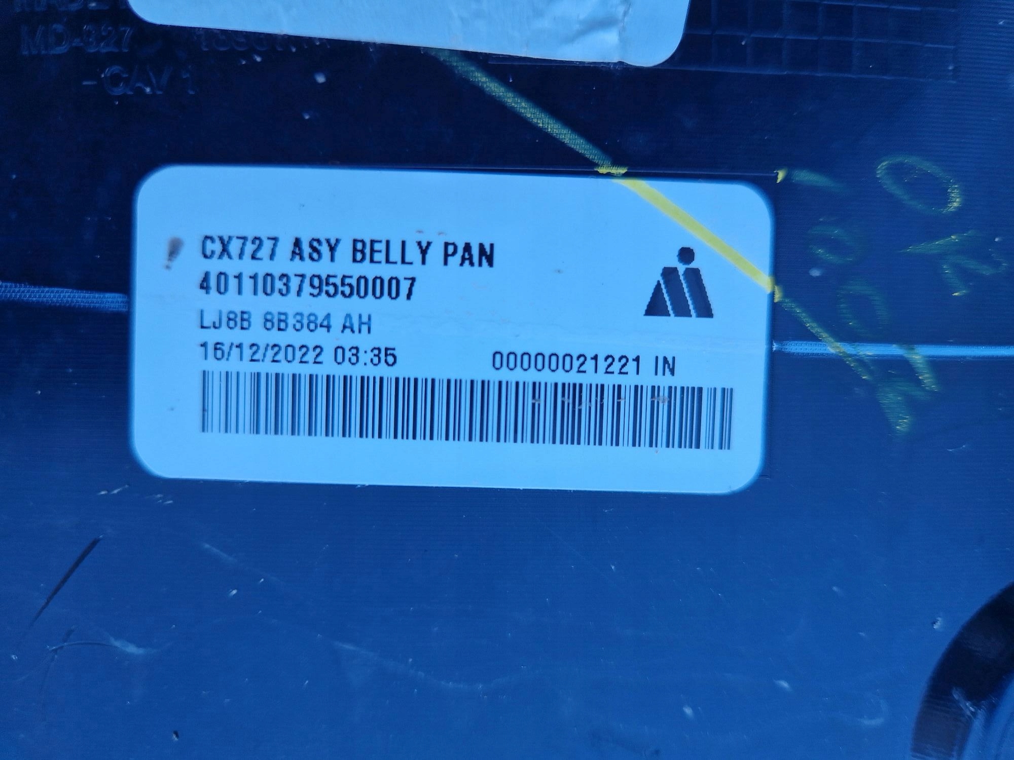 cover below bumper FORD MUSTANG MACH-E 2021R->