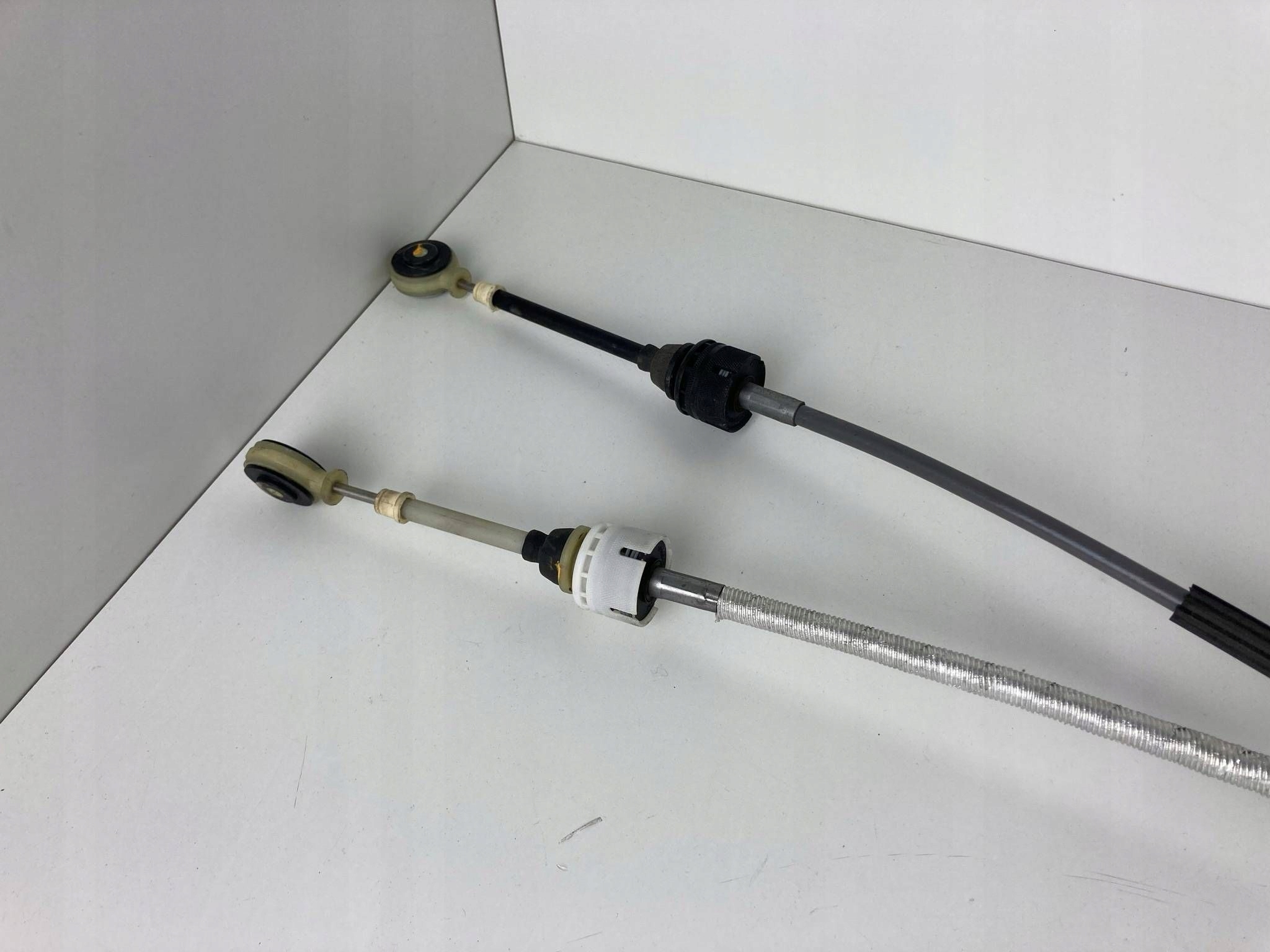 ASTRA V K LIFT 1.2T bowdenzug schalt getriebe 55512304