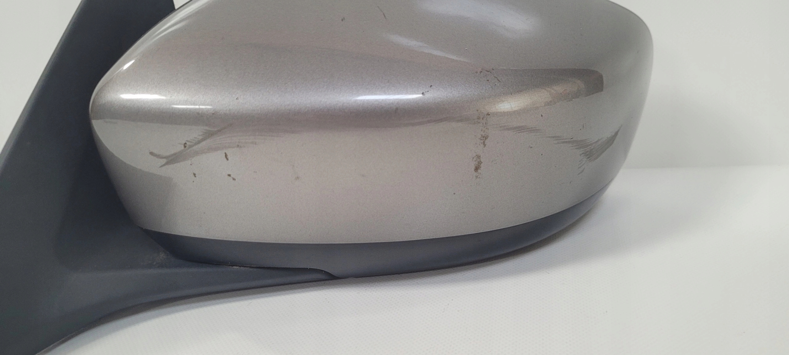 LUSTERKO LEWE INFINITI M35 9 PIN EUROPA ORYGINAŁ Strona zabudowy lewa