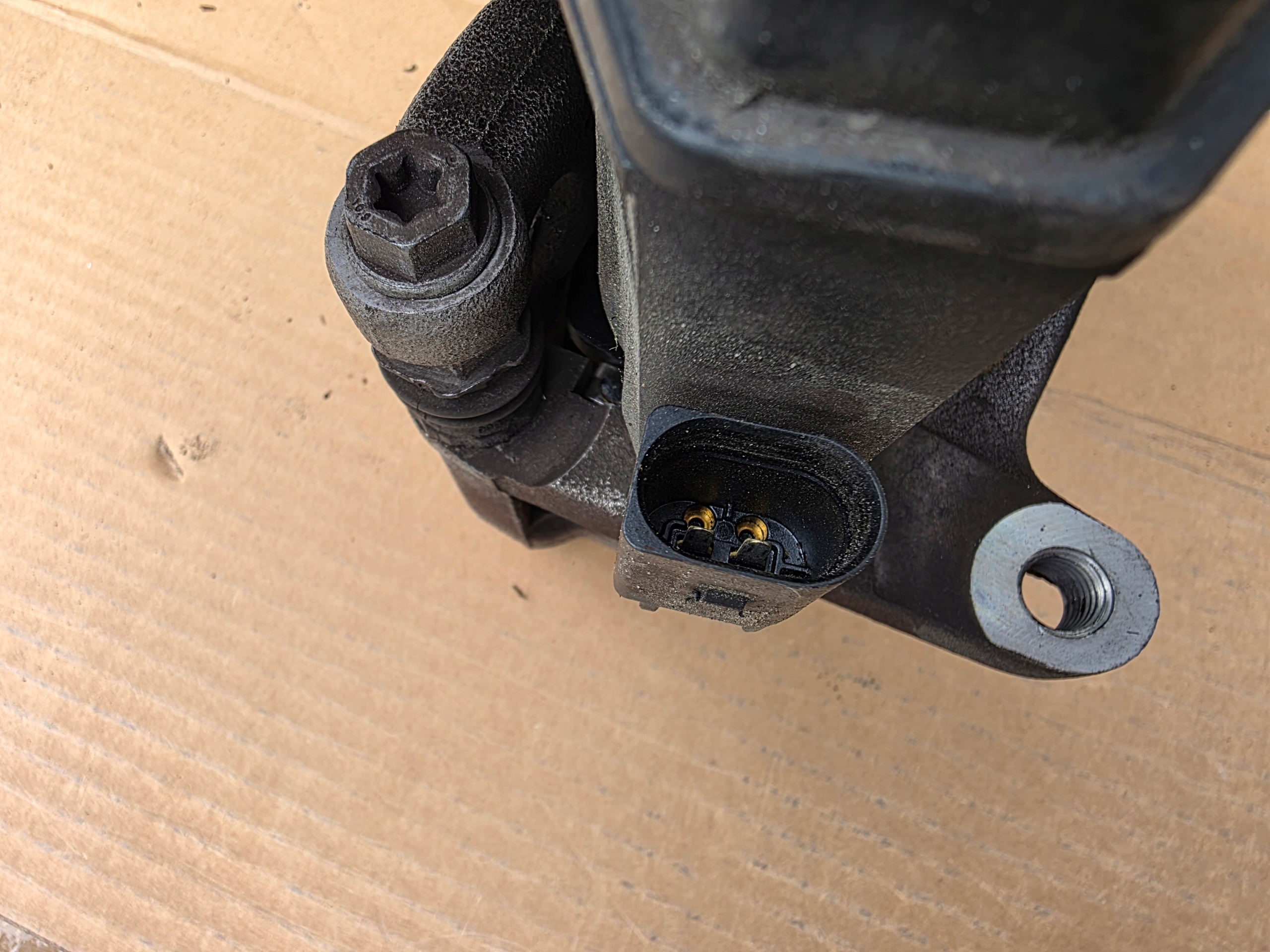 caliper brake left rear left rear part AUDI Q5 80A FY II 330 330MM