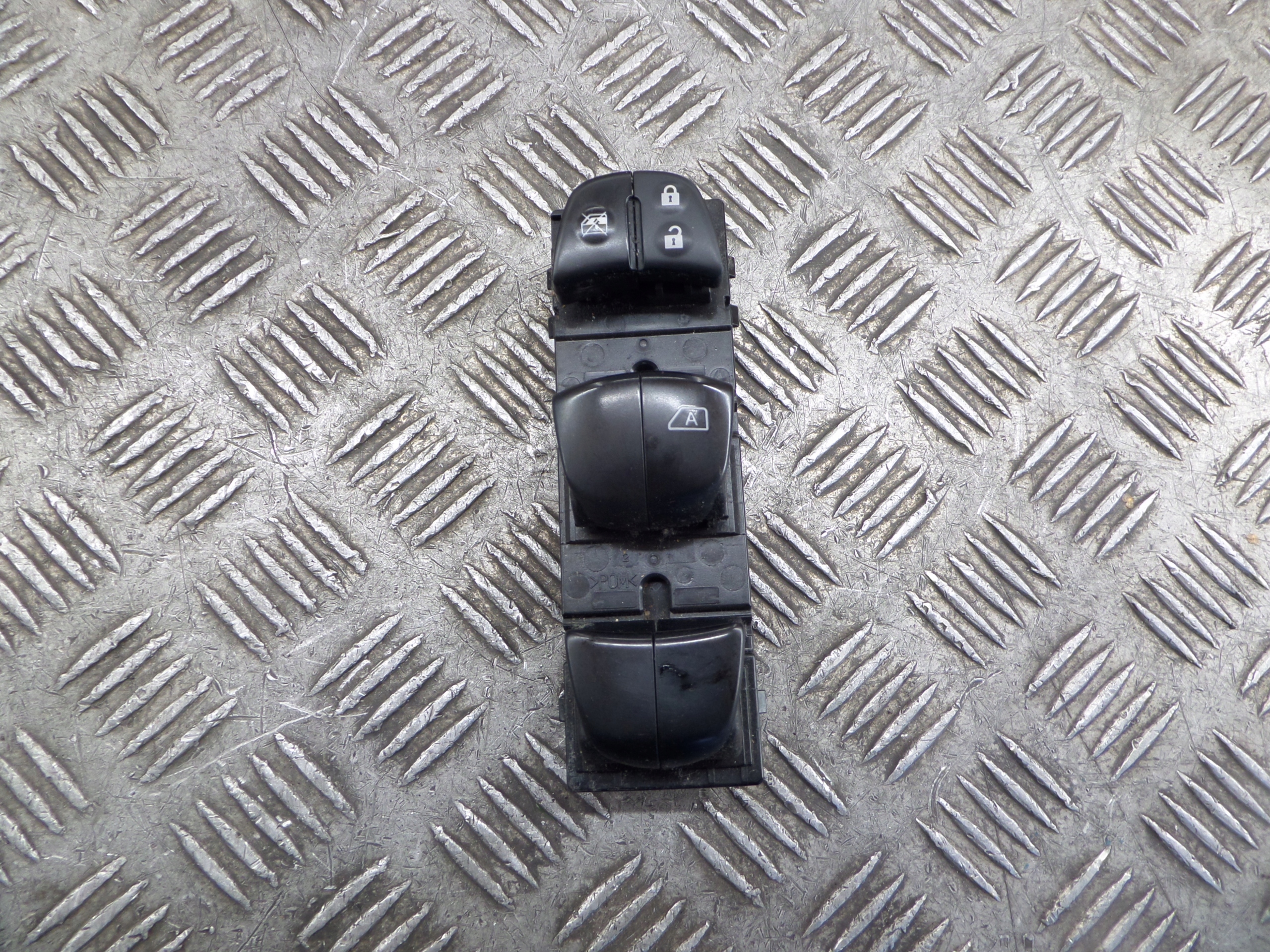 NISSAN QASHQAI J11 II PANEL opening control switch of the window left front