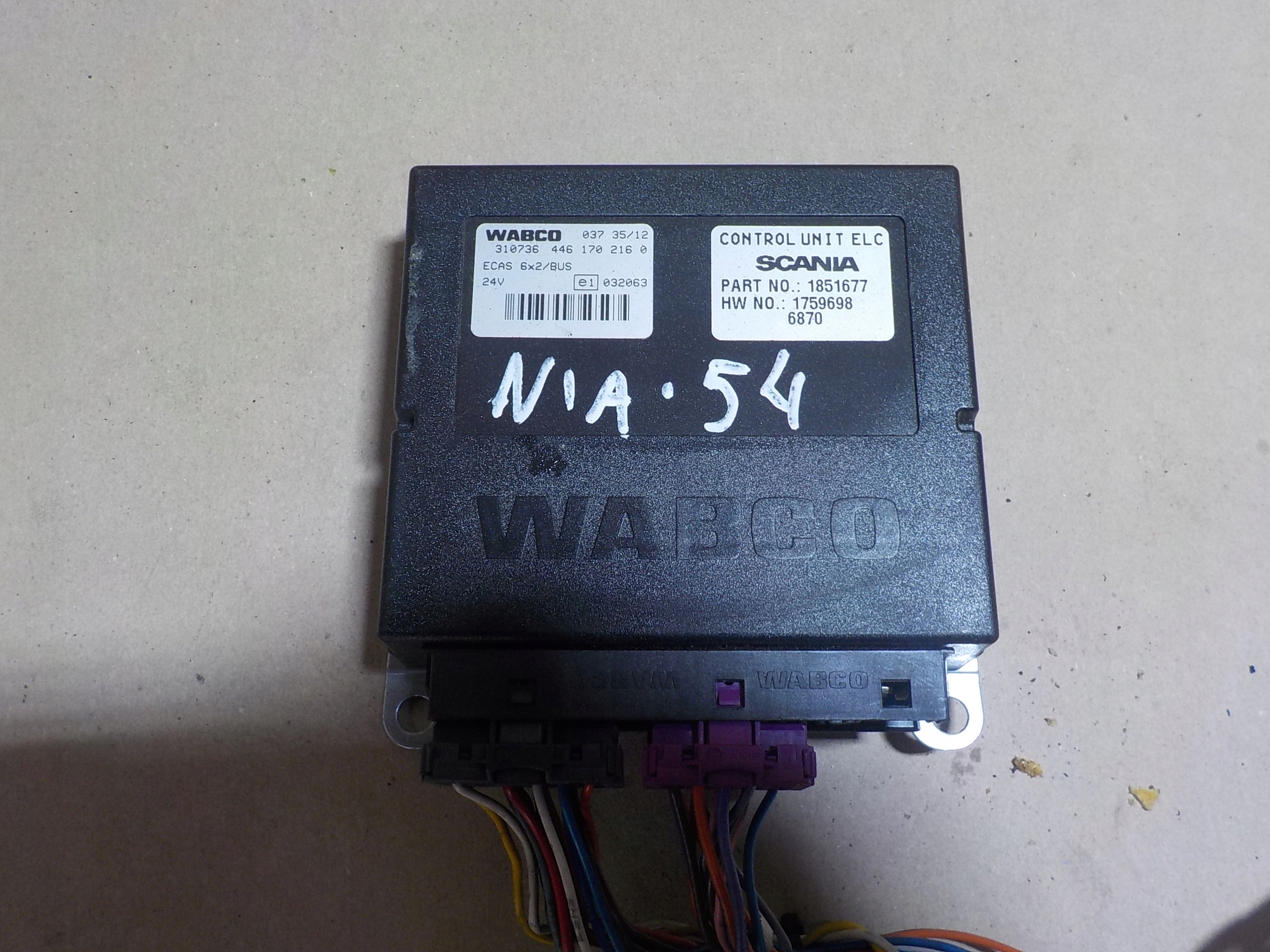 Scania R420 контроллер подушки 1851677