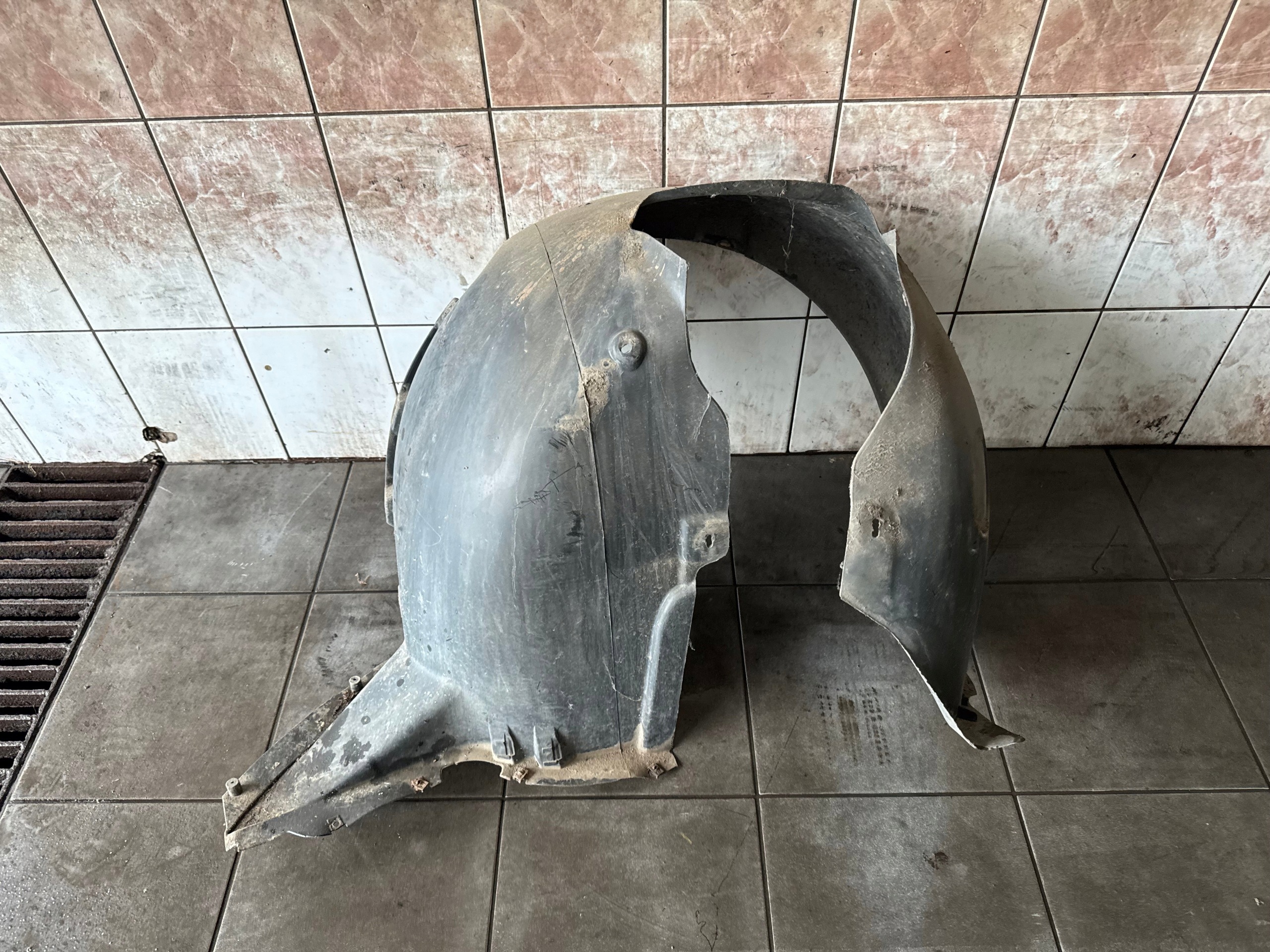 SEAT ALTEA 5P0 5P8 07-12 mudguard front right 5P8809958 5P0809958C