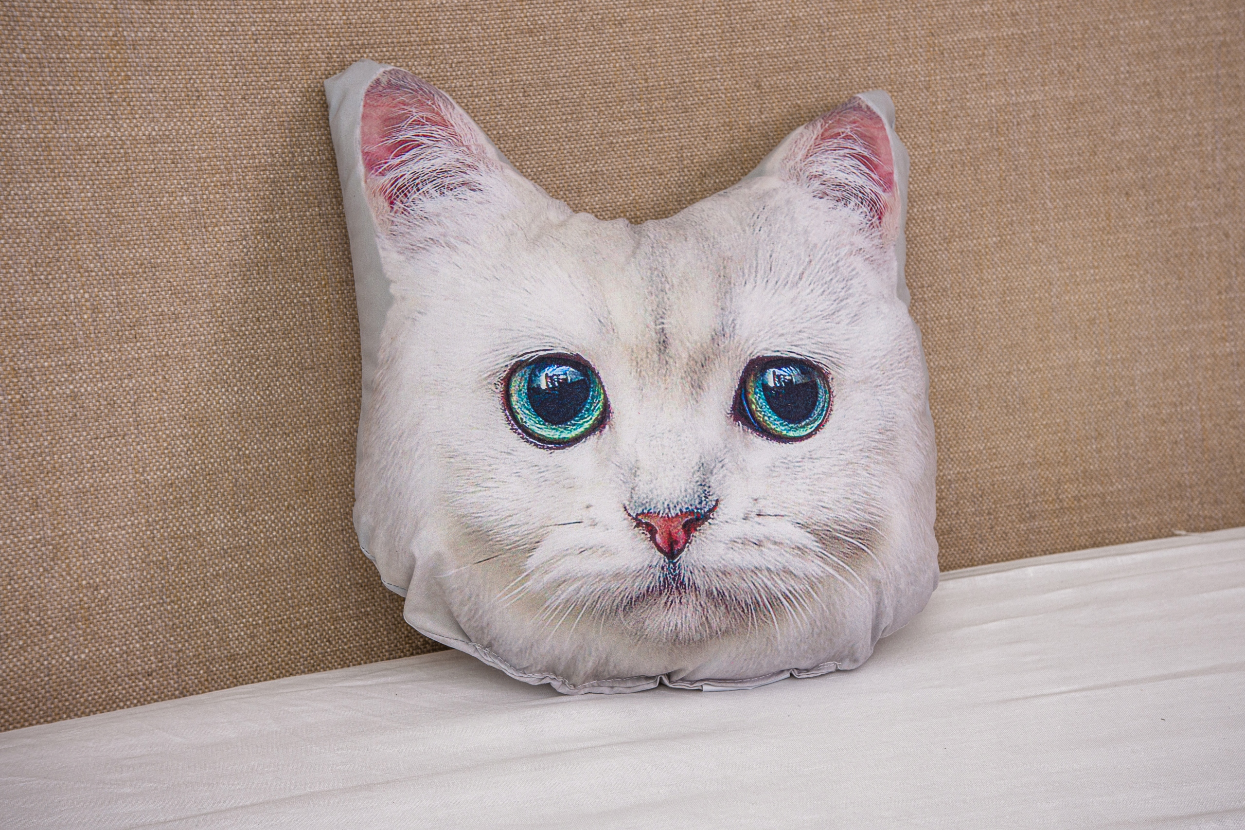 MASKOTKA PLUSZAK PRZYTULANKA ANTYALERGICZNA PODUSZKA KOTEK DLA DZIECKA Marka Textom