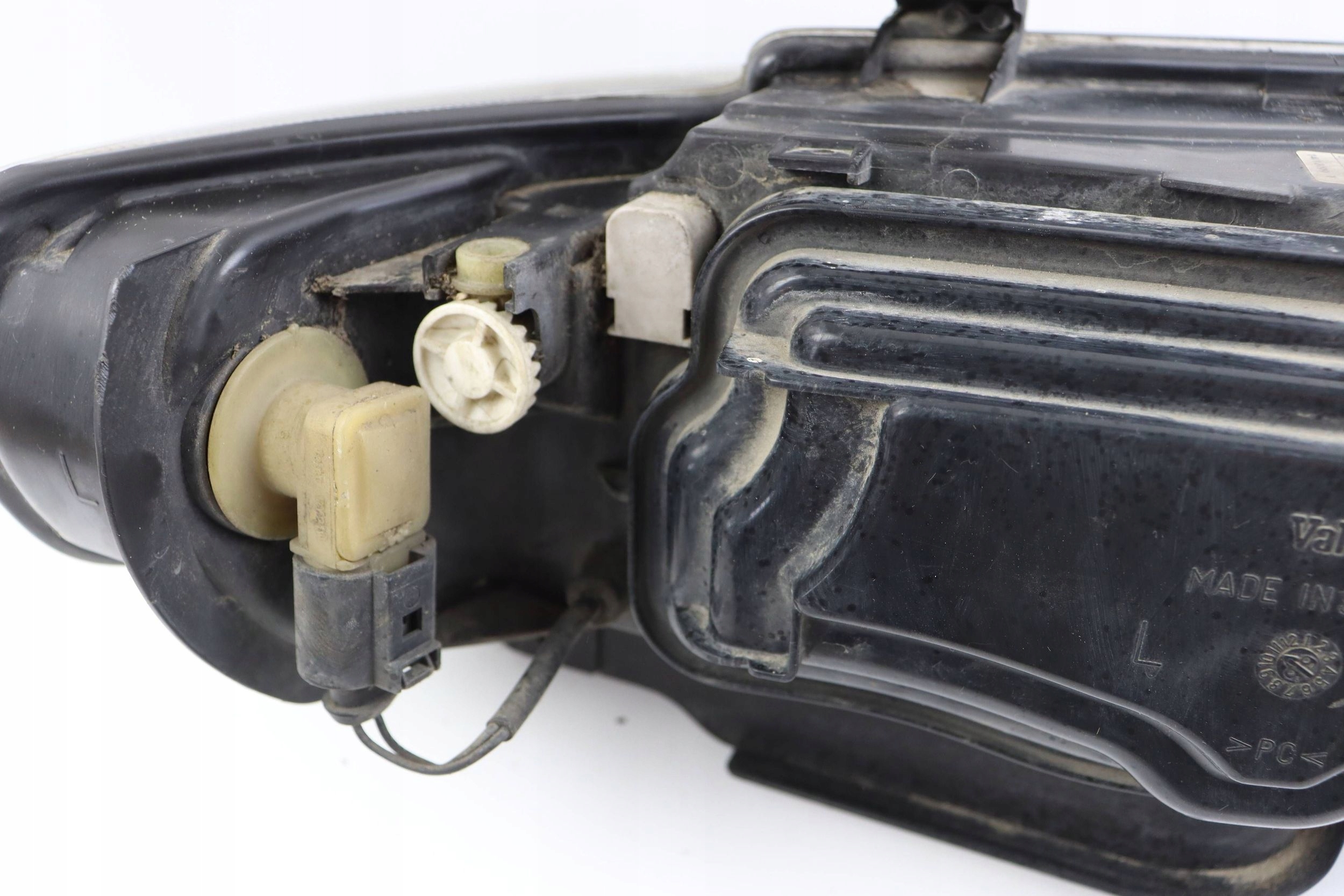 SEAT LEON and light front left front 1M1941001D EUROPA