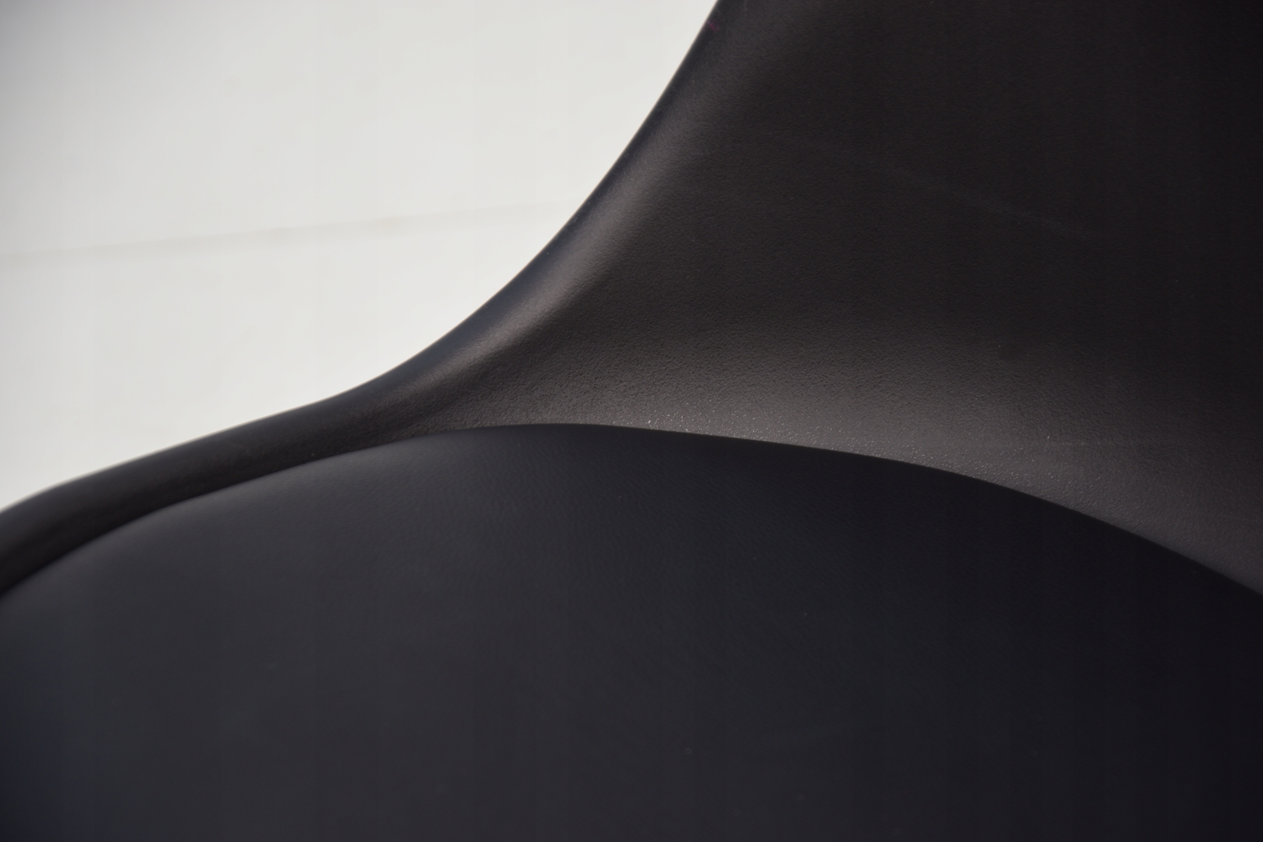 MODNY zestaw okrągły stół + 4 krzesła z poduszką Długość stołu 100 cm