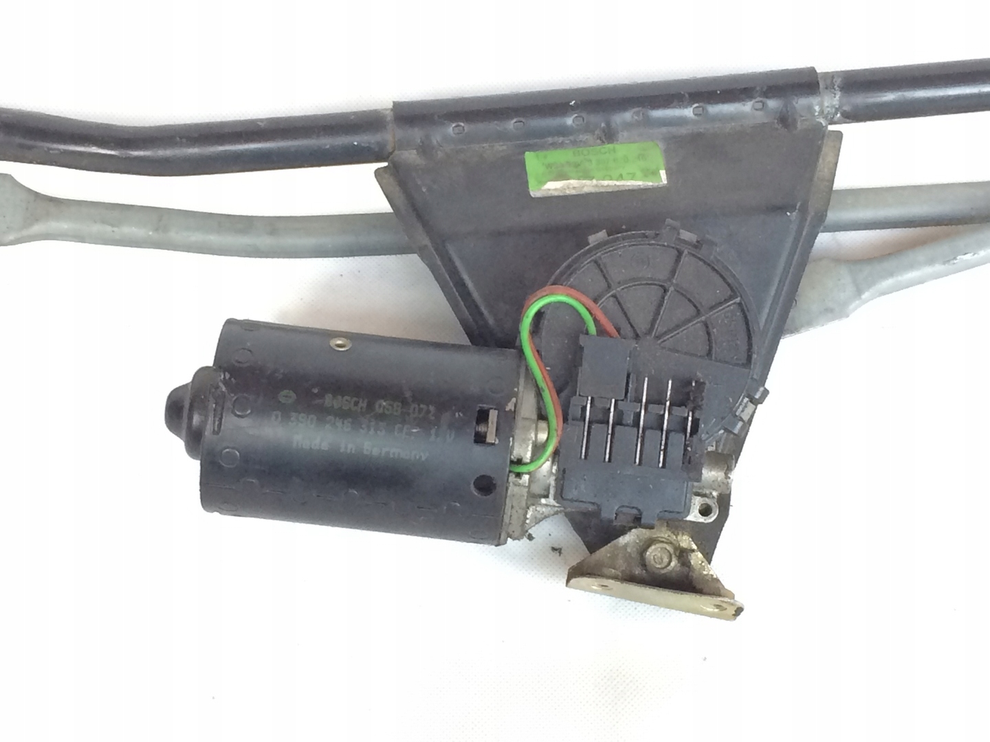 mechanism engine of wipers VOLVO 440 front 390246313 BOSCH