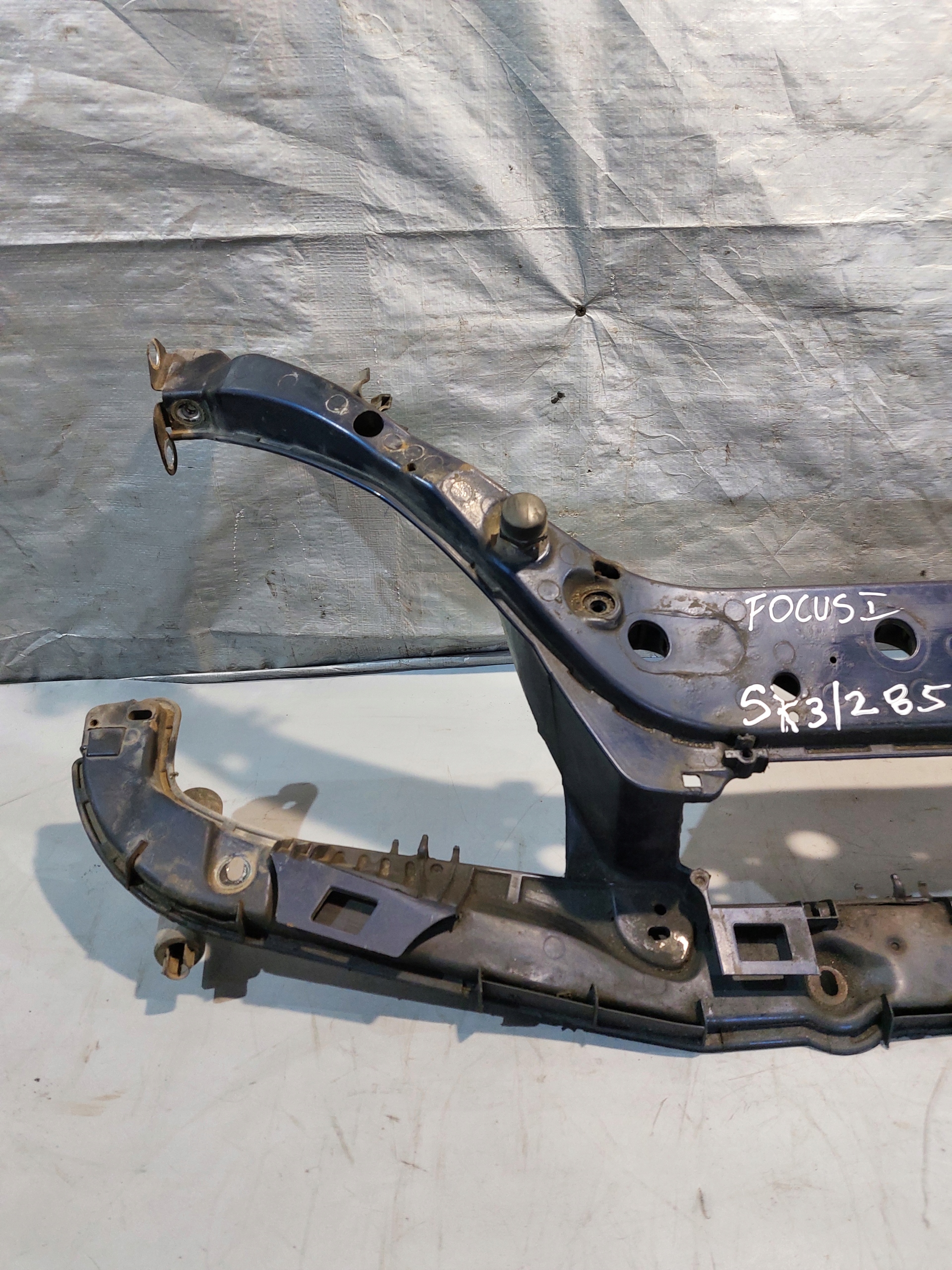 support panel for radiators pillar FORD FOCUS MKI MK1 LIFT
