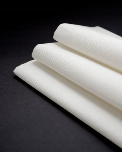 Serwetki flizelinowe AIRLAID białe 40x40cm 50szt Stan opakowania oryginalne