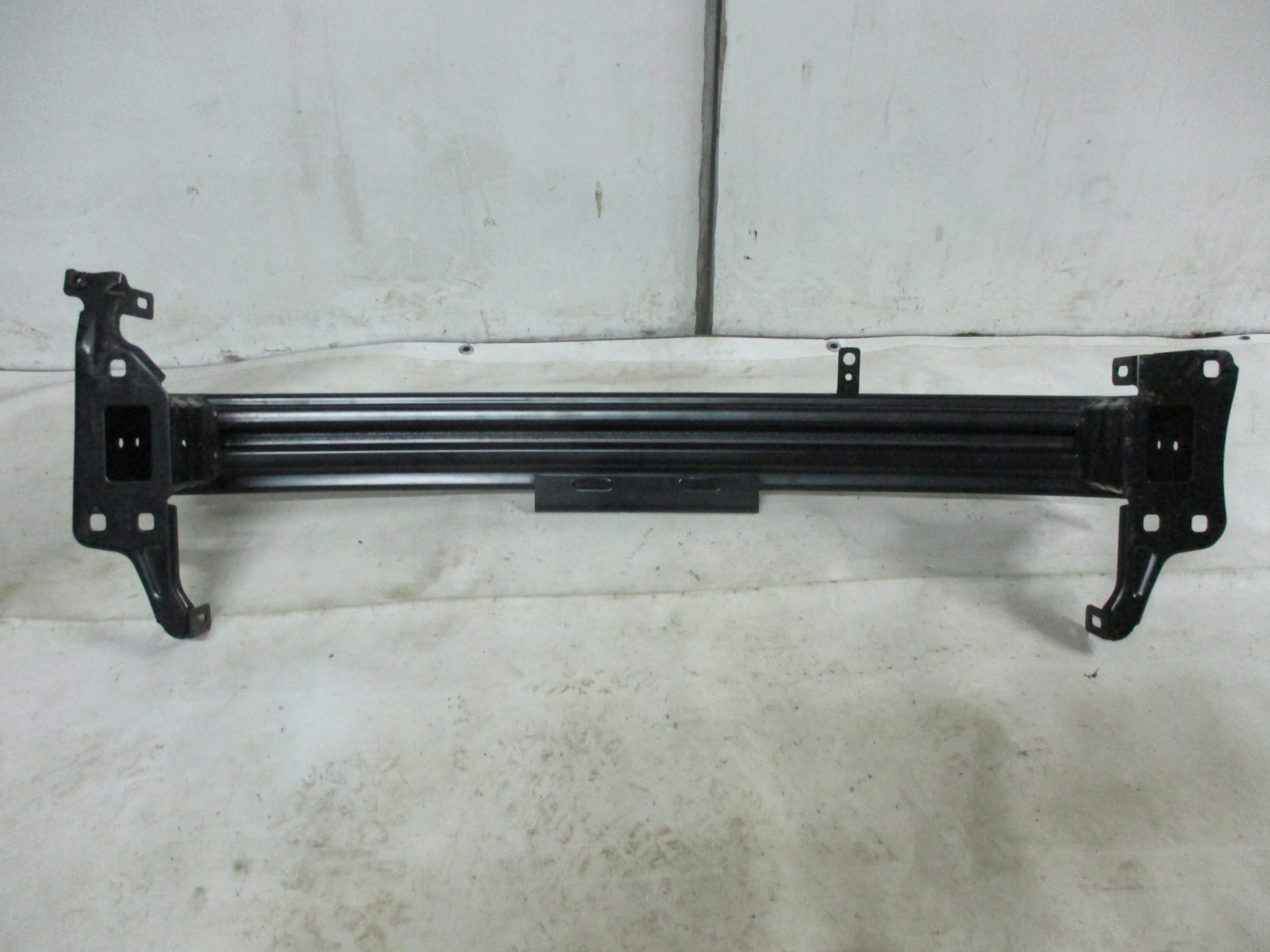 bumper support front Skoda Fabia 3 14r- 6V0807109