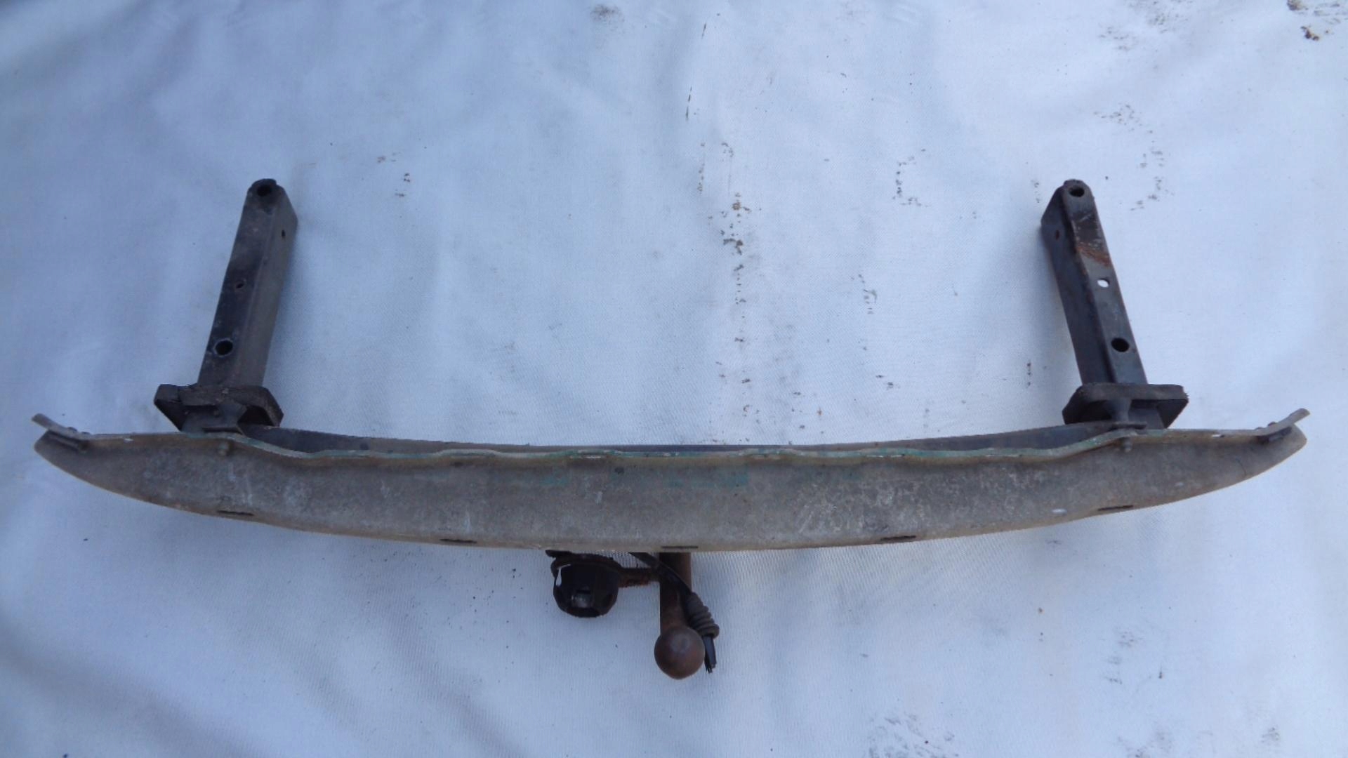 HAK HOLOWNICZY KULA AUDI A4 B5