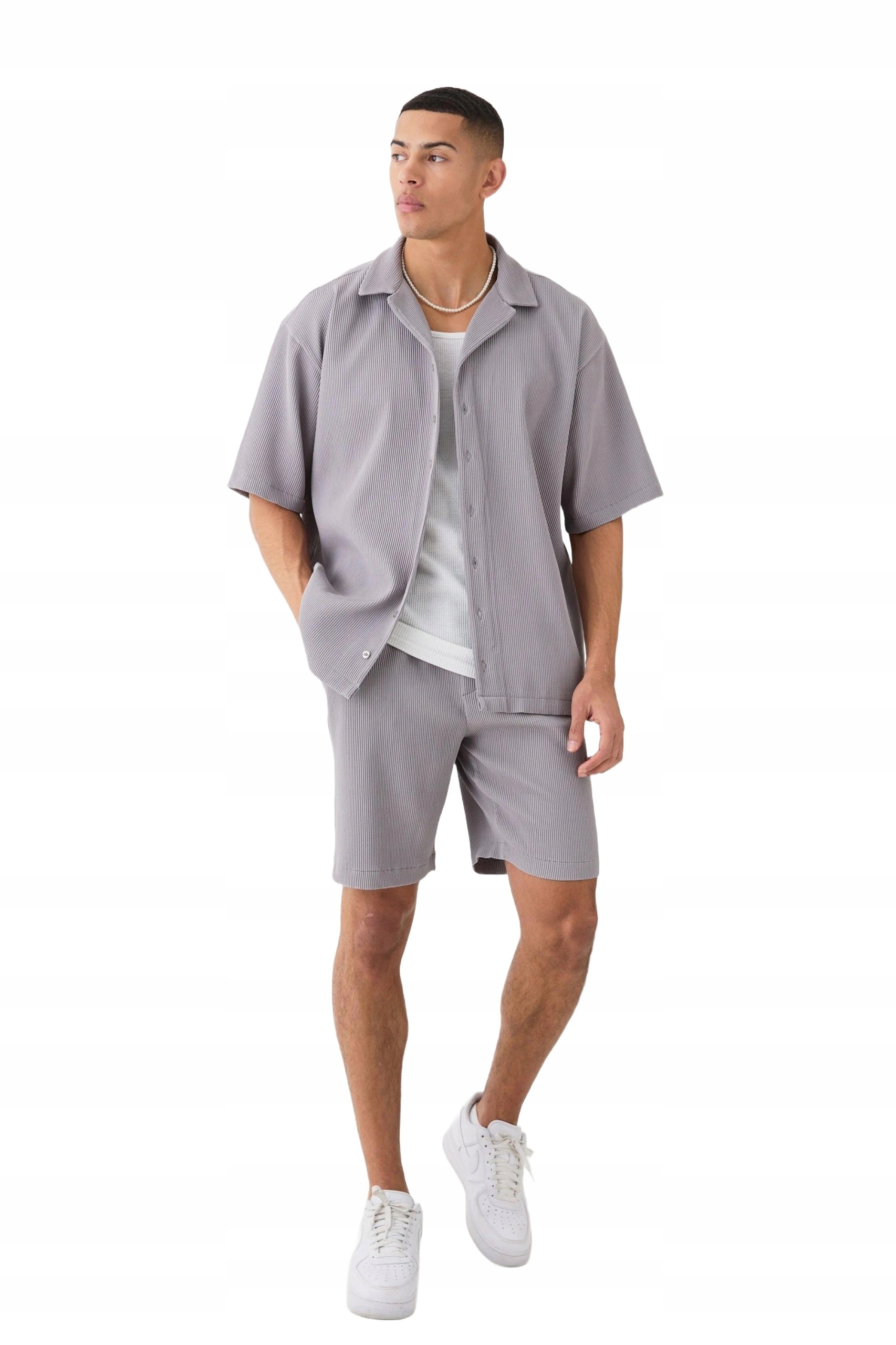 Boohooman Pánský Šedý Komplet S Krátkým Rukávem A Šortkami M Z3A