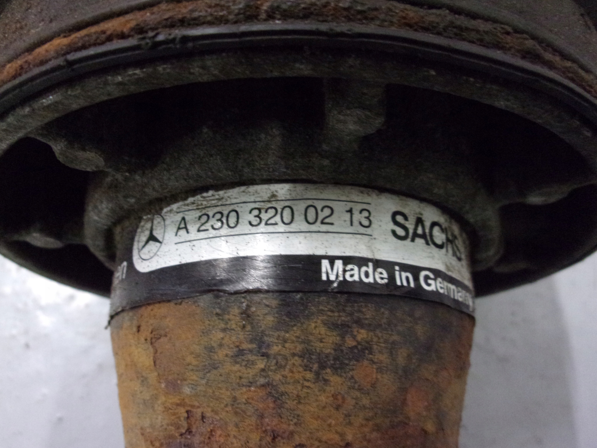 R230 SL 500 STOSSDÄMPFER ABC HECK LINKS A2303200213