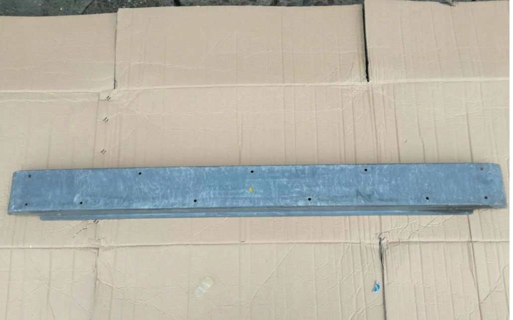 Traversa Paraurti posteriore MERCEDES W201 190 2018801871