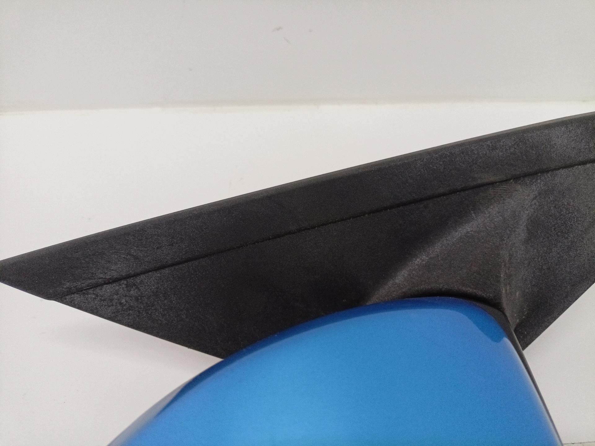 mirror exterior right side Mazda 3 2 BL 2010