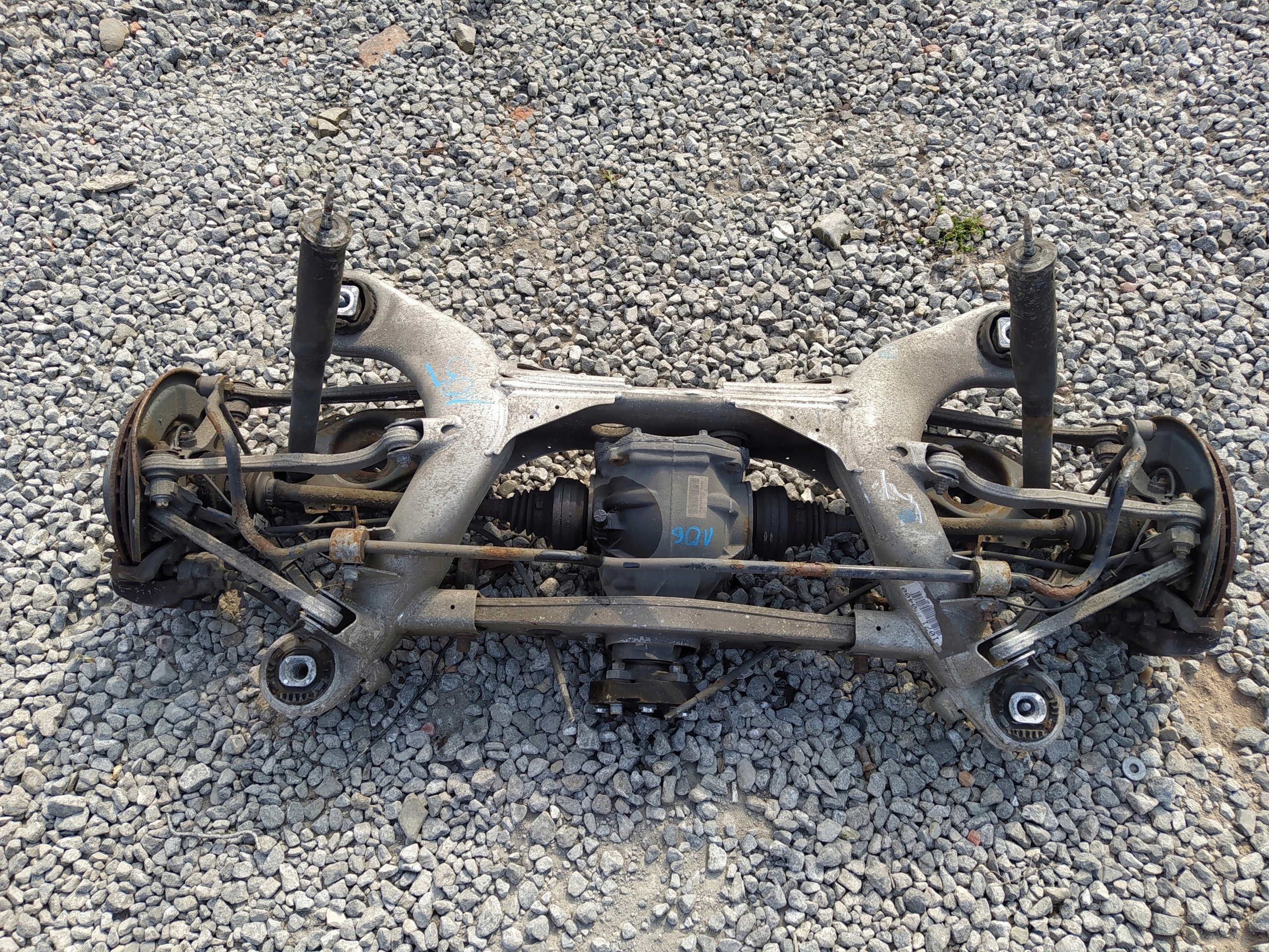 MERCEDES CLS 219 ZAWIESZENIE TYŁ 3.0 CDI