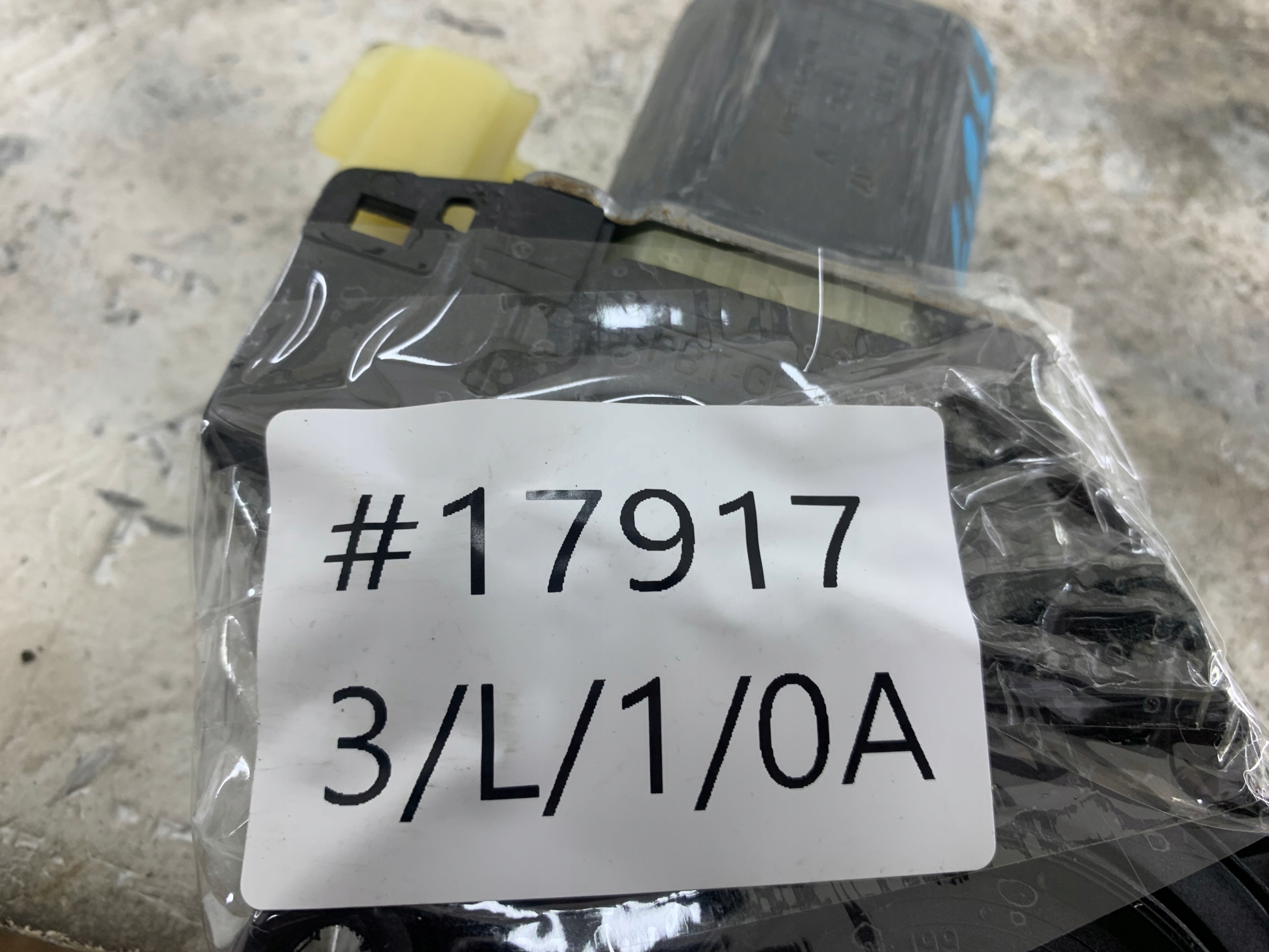 FORD FIESTA MK7 mini motor windows right front 8A6114553A