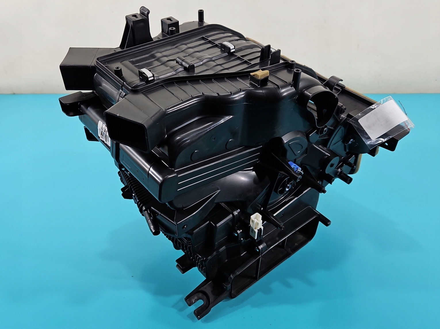 радиатор отопителя Hyundai ELANTRA VI 15-20 европа