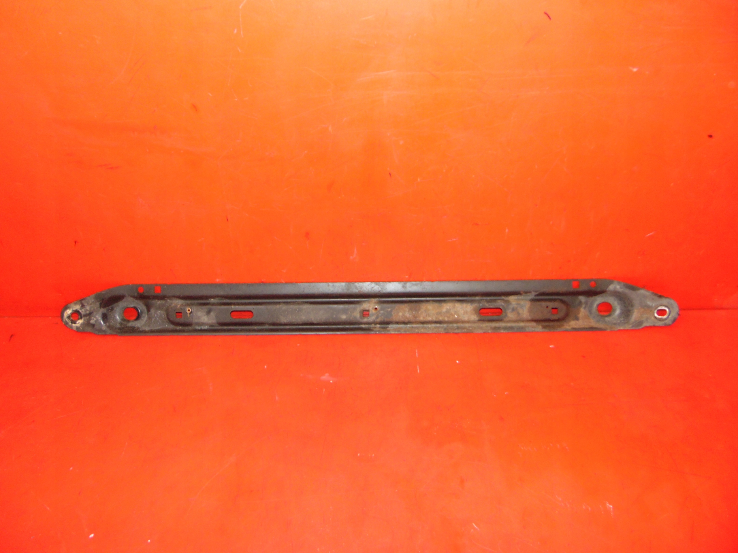 CITROEN C4 PICASSO e 07- Traversa inferiore supporto radiatore