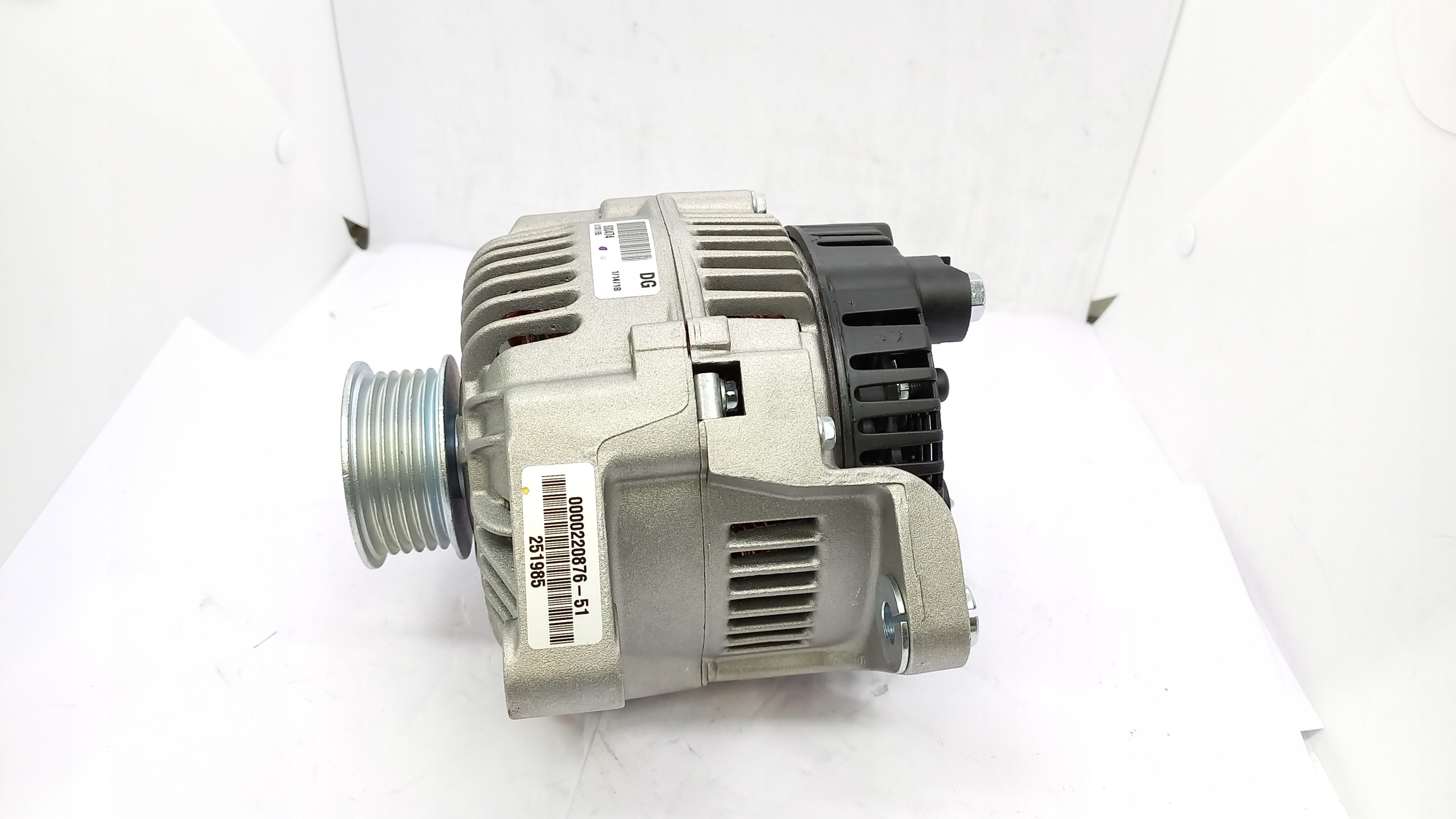 ALTERNATOR RENAULT CLIO II KANGOO MEGANE SCENIC Numer katalogowy części DRA3717