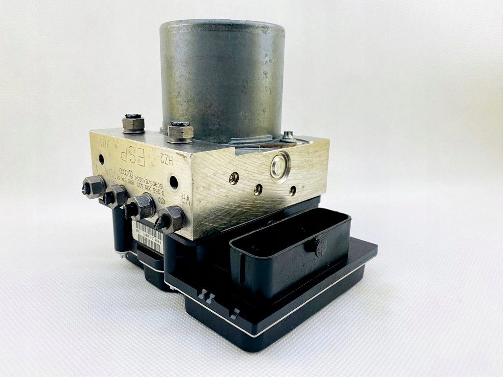 # ABS AUDI Q5 LIFT 8R0907379BA 8R0614517DA #