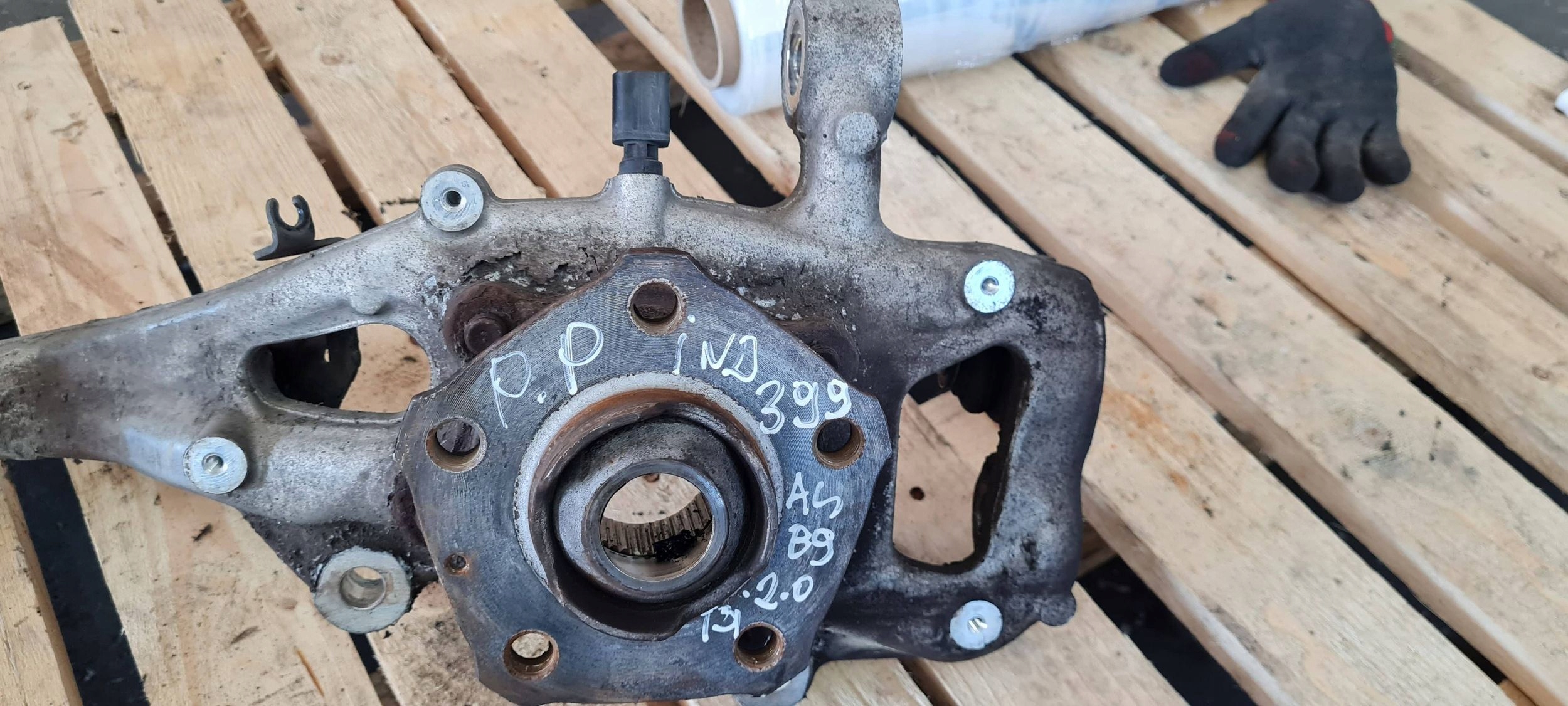 A4 B9 8W swing right right front 2.0 TDI 8W0407254F 8W0407560 A5 8W