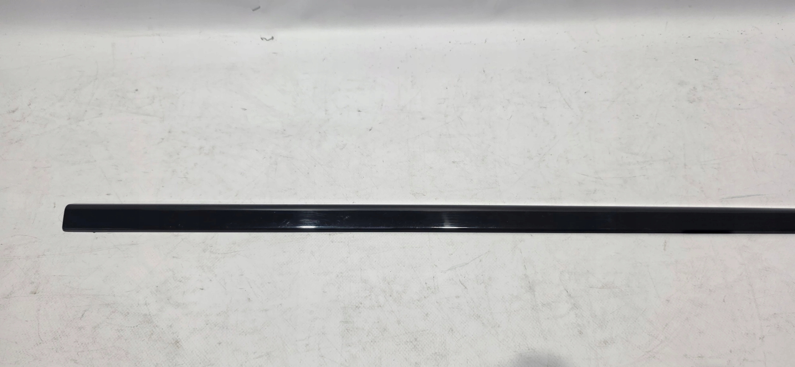 moulding door left front TOYOTA COROLLA E21 19- original 75734-YY030