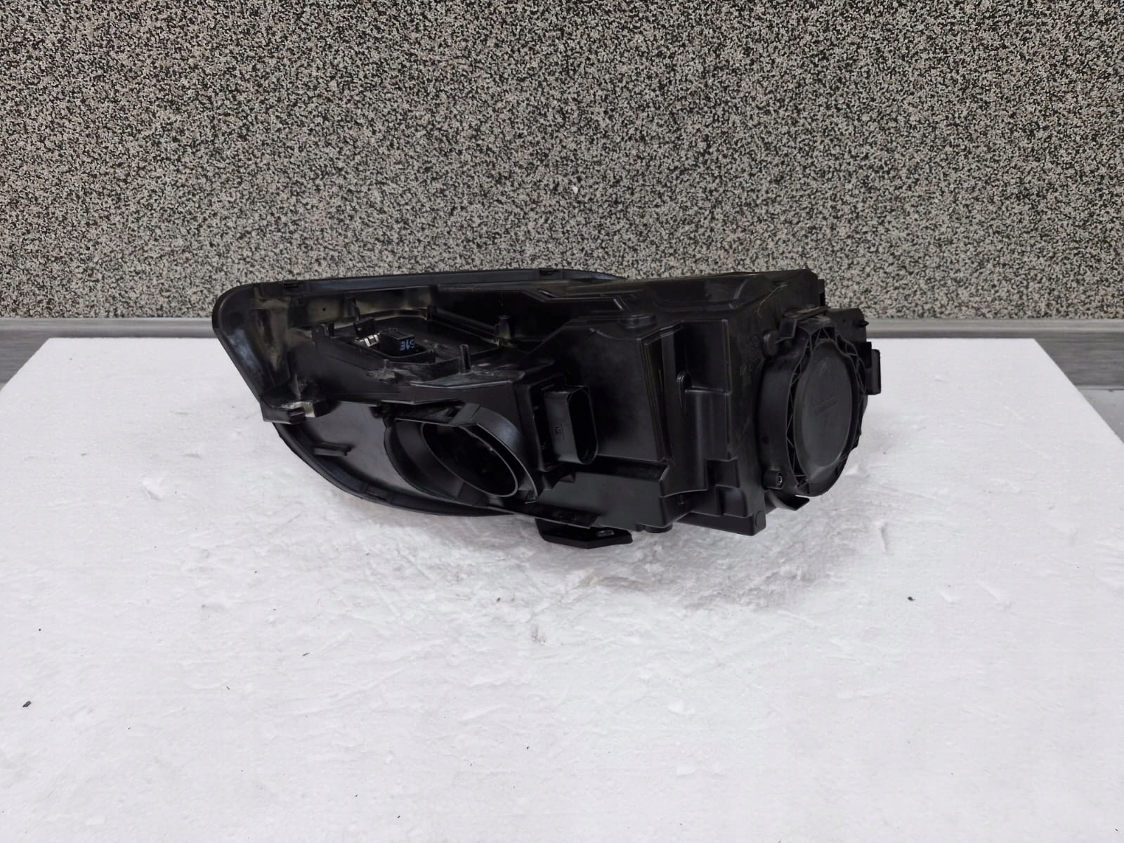light left Audi A4 B7 Bi Xenon S-Line Bialy indicator
