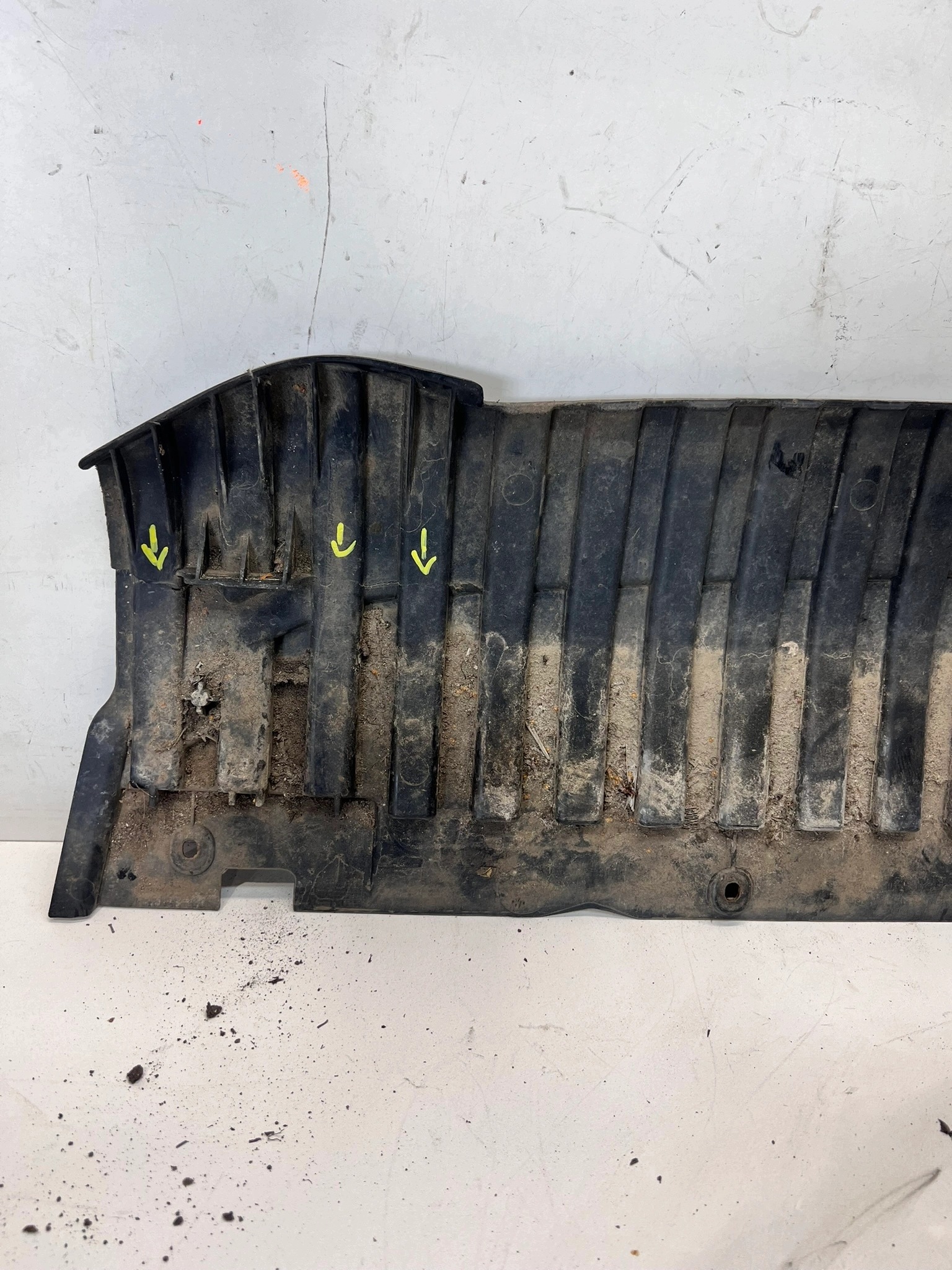blende abdeckung abdeckung der stoßstange AUDI A5 8T 8T0807233 1/26