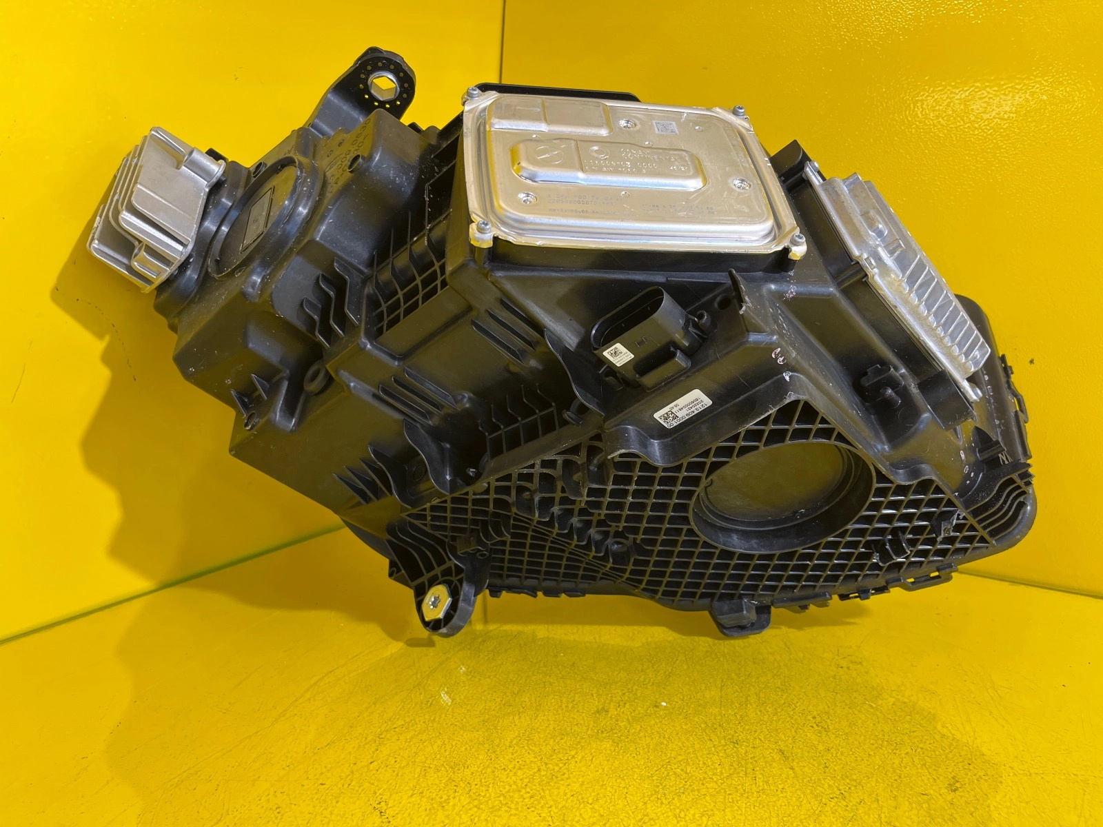 light left Mercedes GLC 254 X254 DIGITAL LIGHT A2549060102